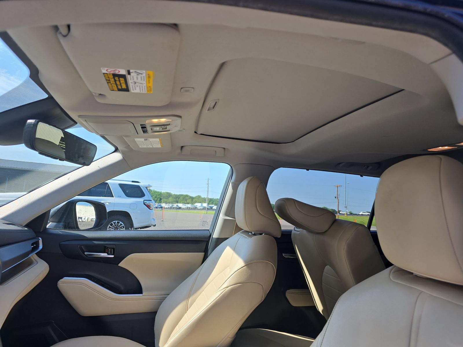 2023 Toyota Highlander Hybrid XLE AWD