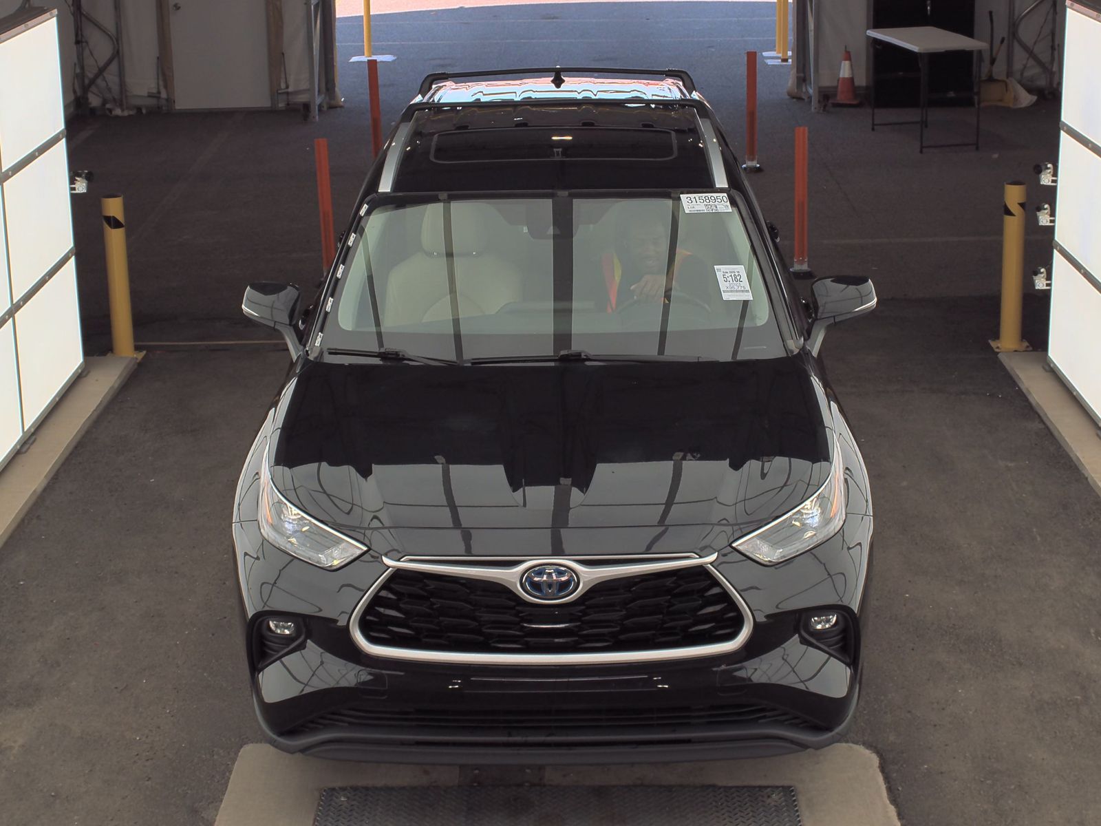 2023 Toyota Highlander Hybrid XLE AWD