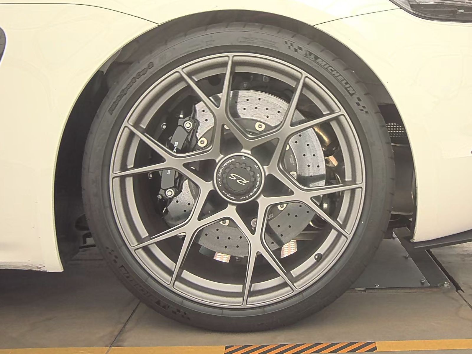 2024 Porsche 718 Cayman GT4 RS RWD