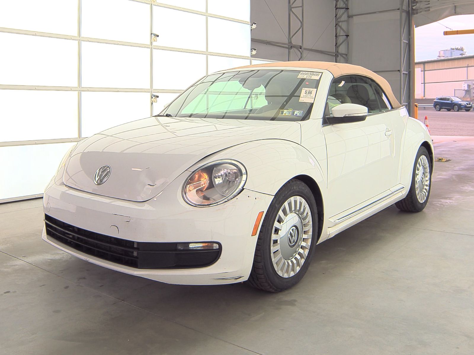 2016 Volkswagen Beetle 1.8T S FWD