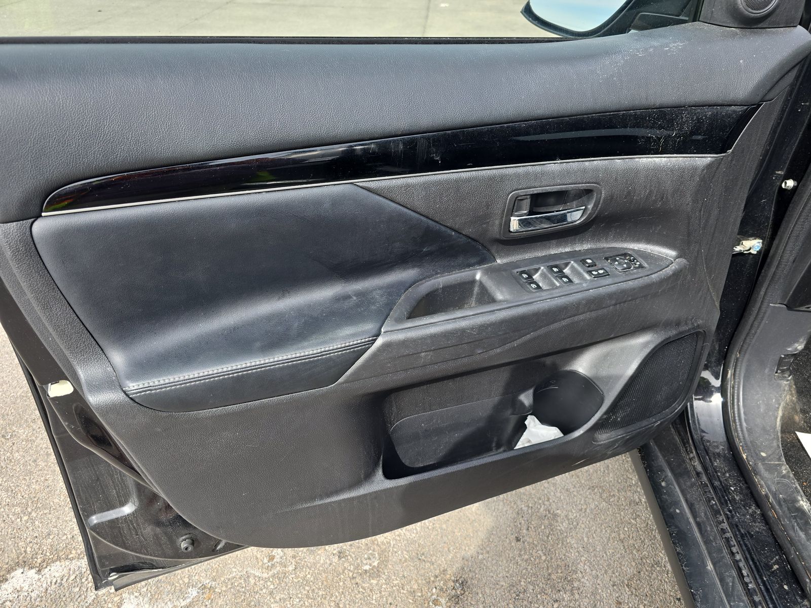 2019 Mitsubishi Outlander SE FWD