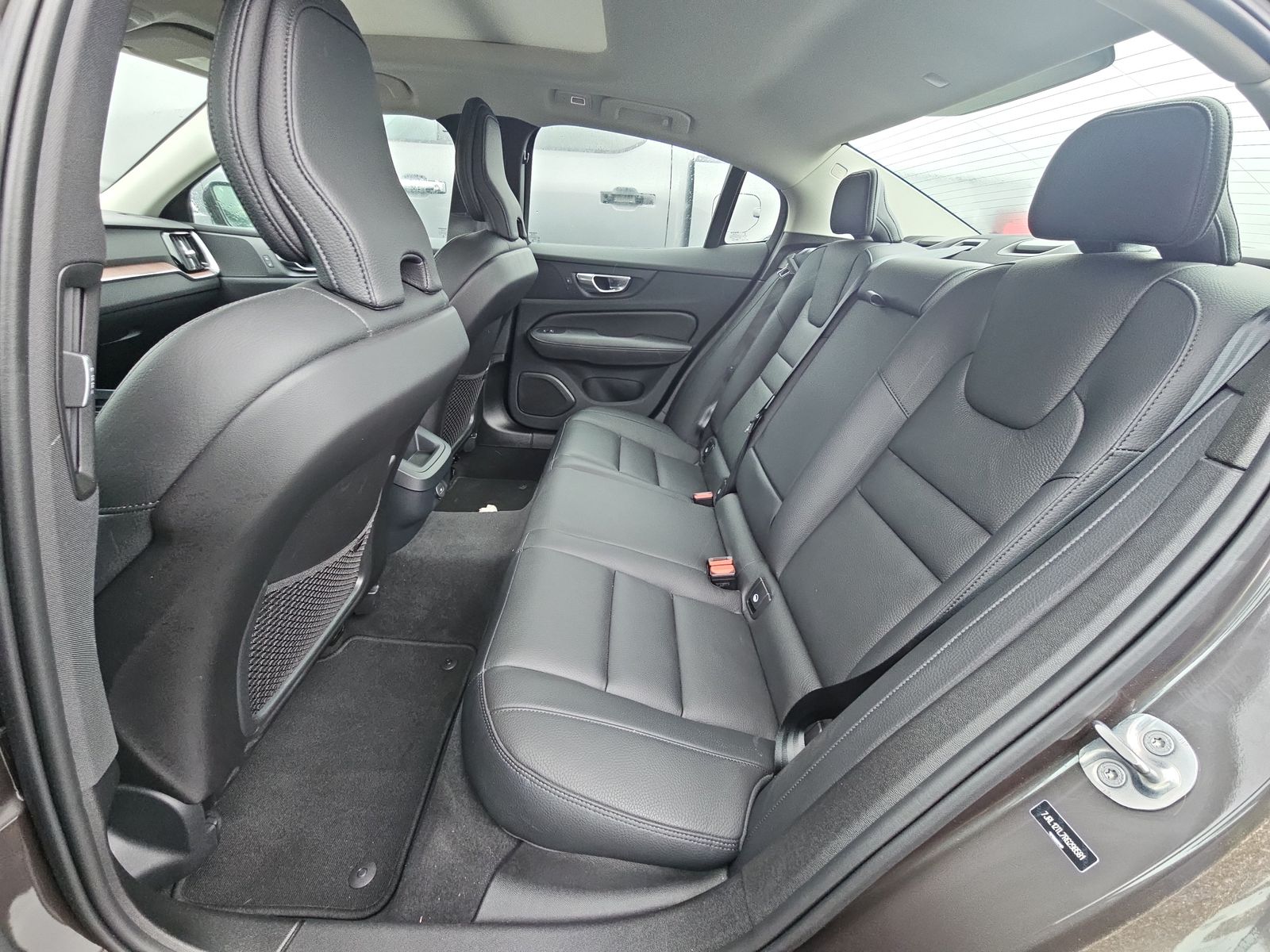 2024 Volvo S60 B5 Plus AWD