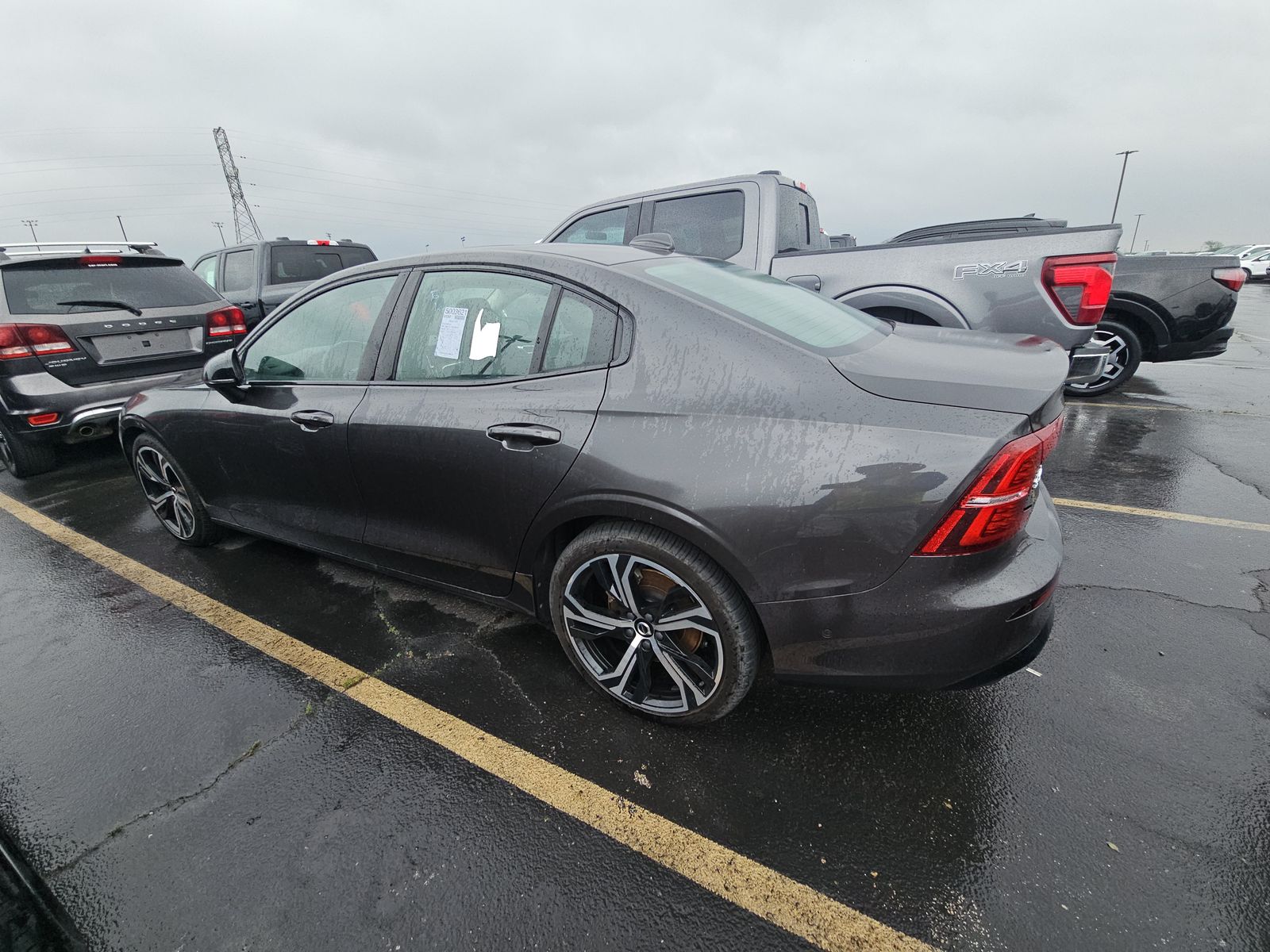 2024 Volvo S60 B5 Plus AWD