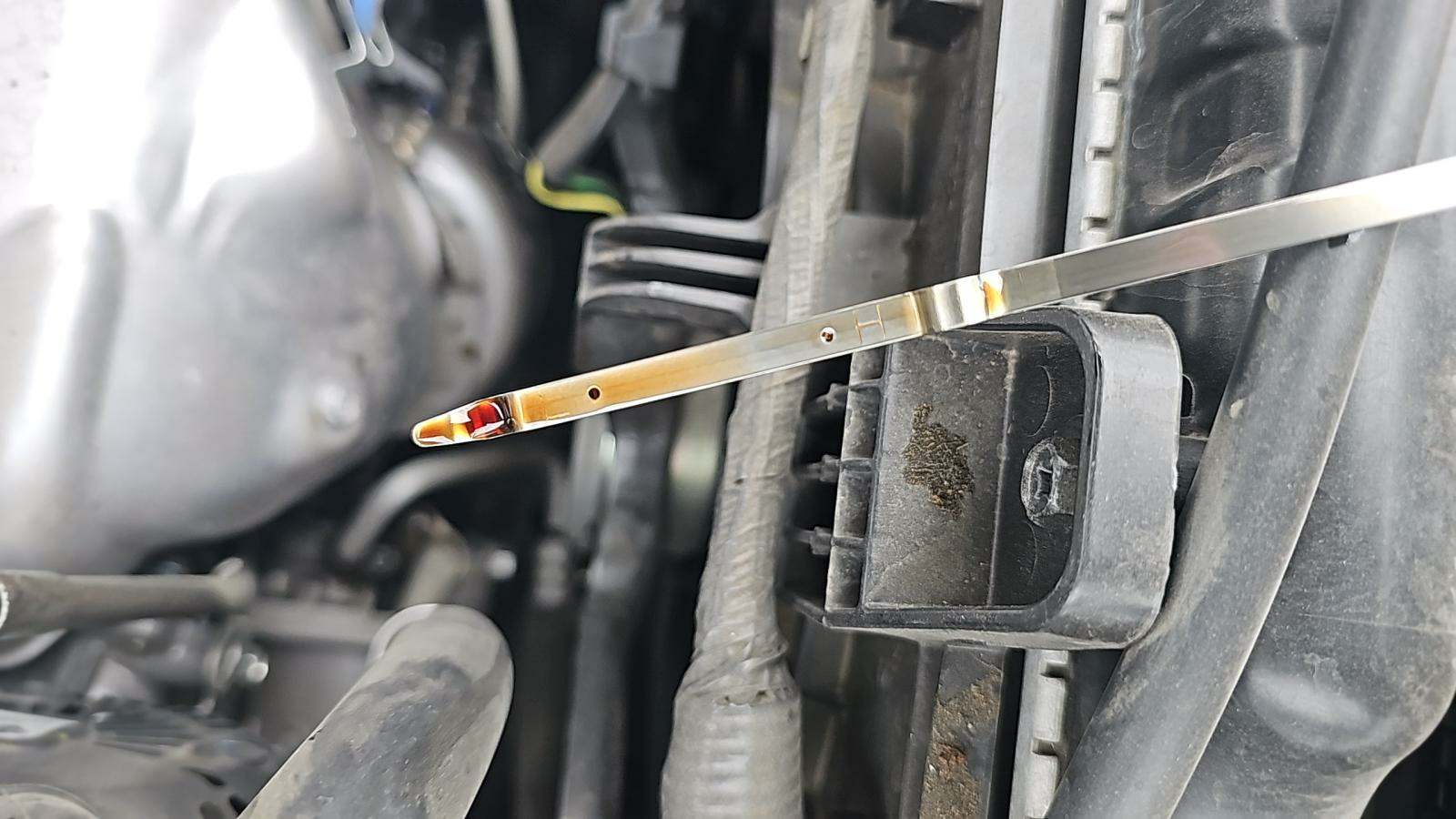 2012 Nissan Rogue SV FWD