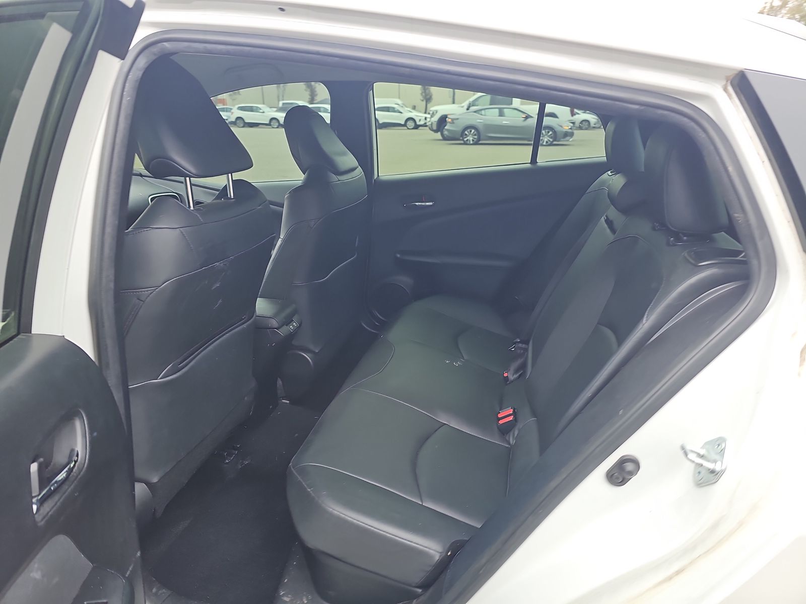 2021 Toyota Prius XLE FWD