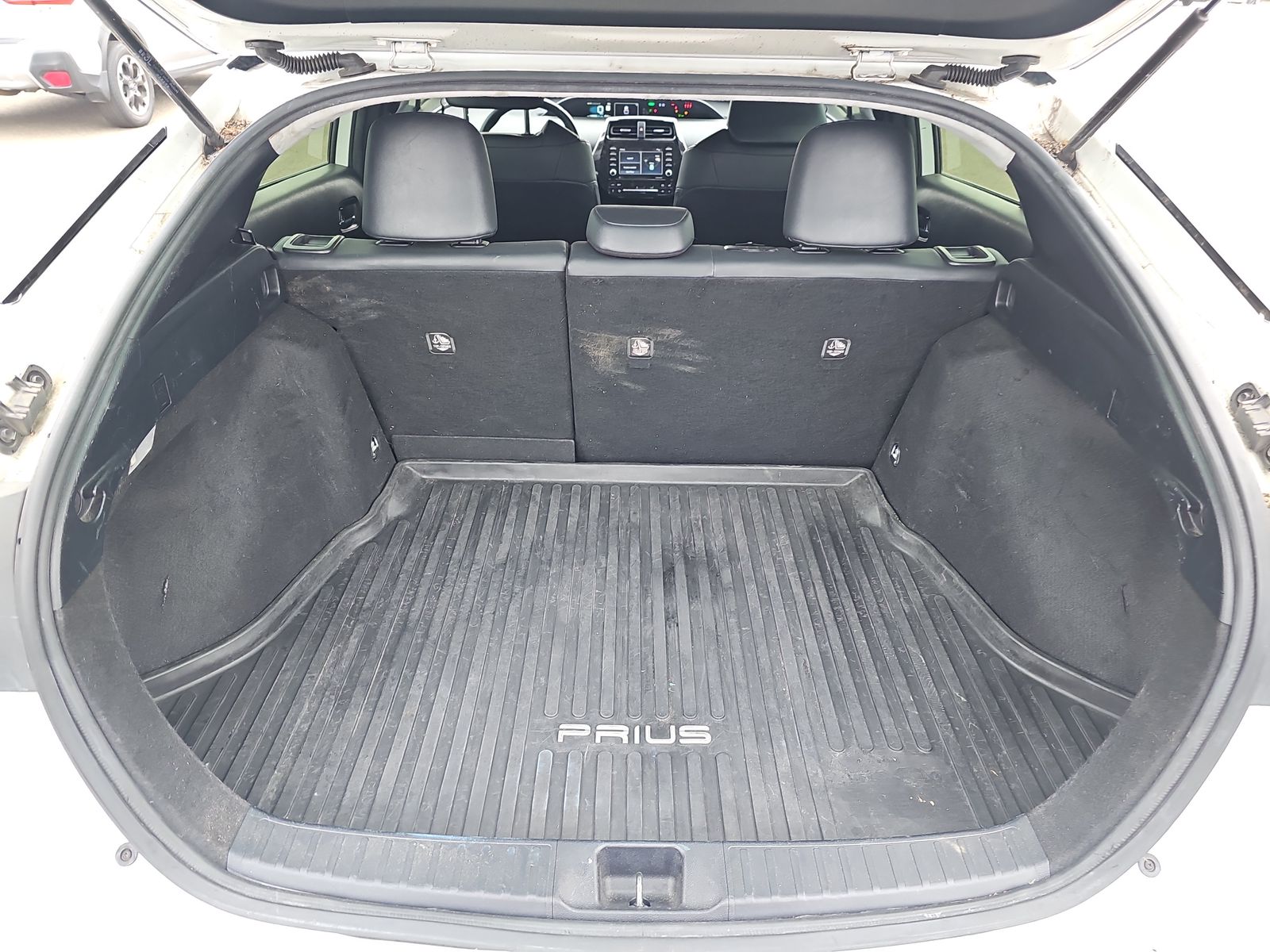 2021 Toyota Prius XLE FWD