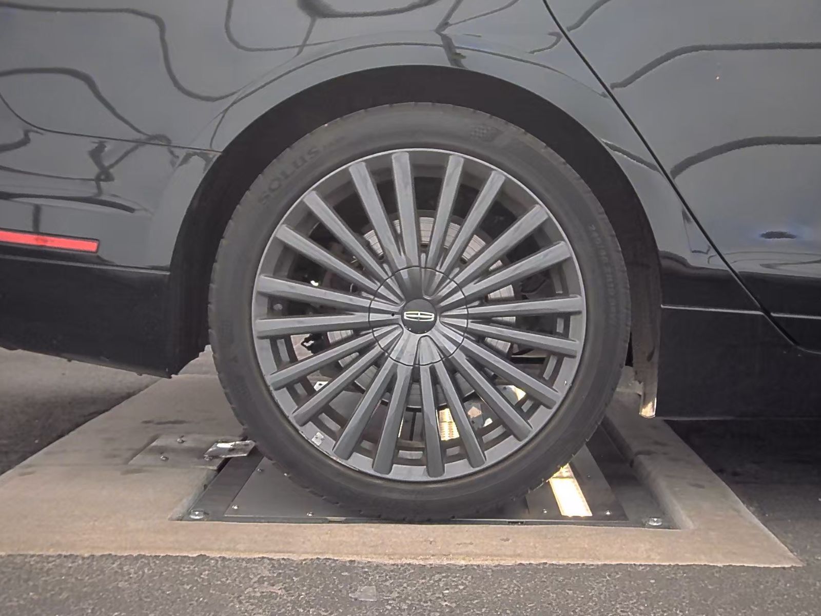 2018 Lincoln MKZ Reserve FWD