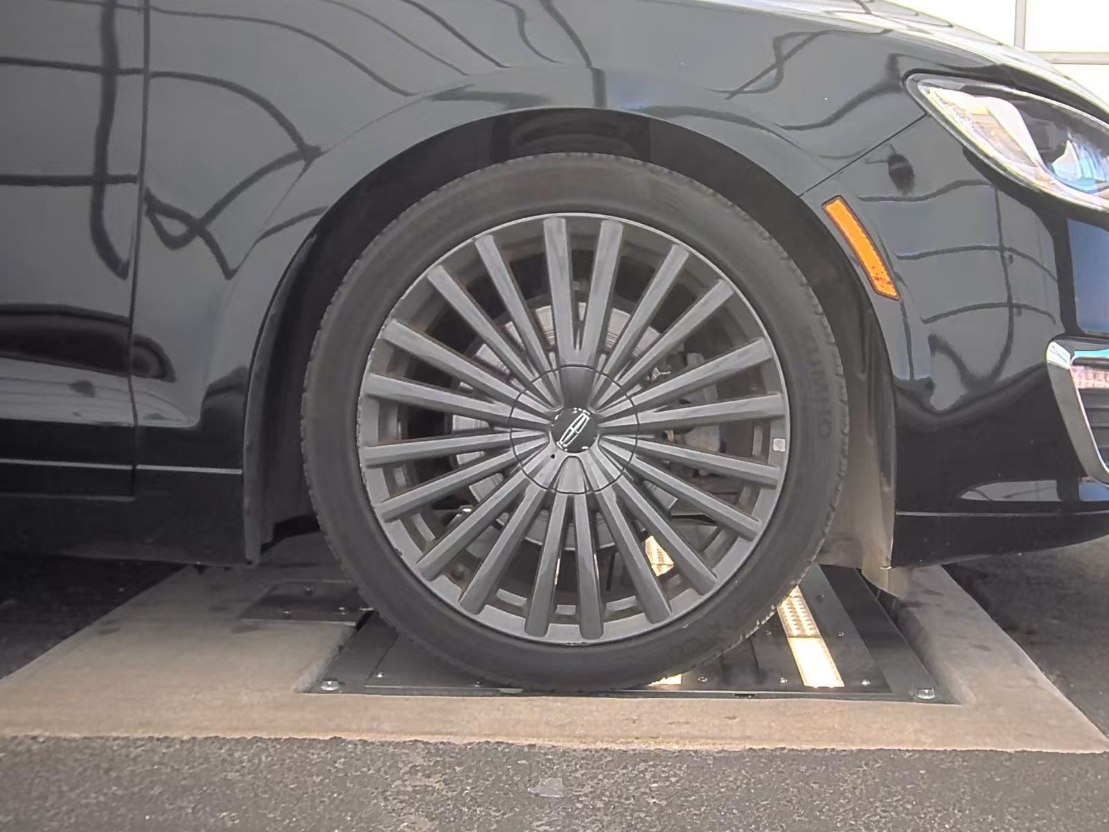 2018 Lincoln MKZ Reserve FWD