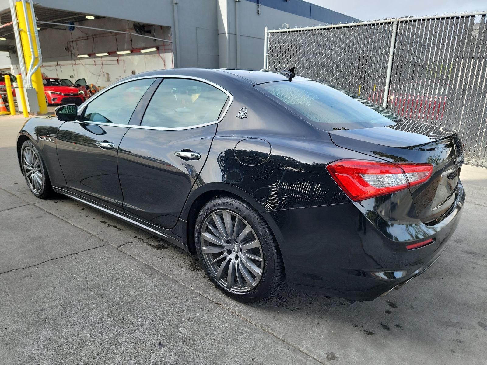 2020 Maserati Ghibli Base FWD