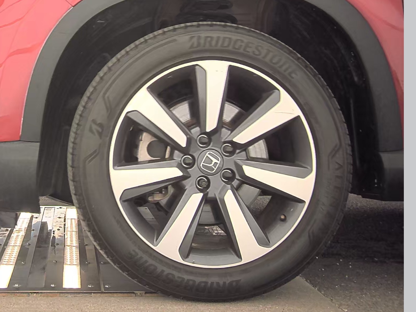 2023 Honda Pilot Touring AWD