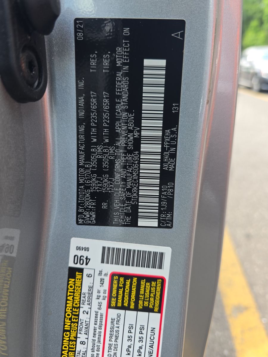 2021 Toyota Sienna LE FWD