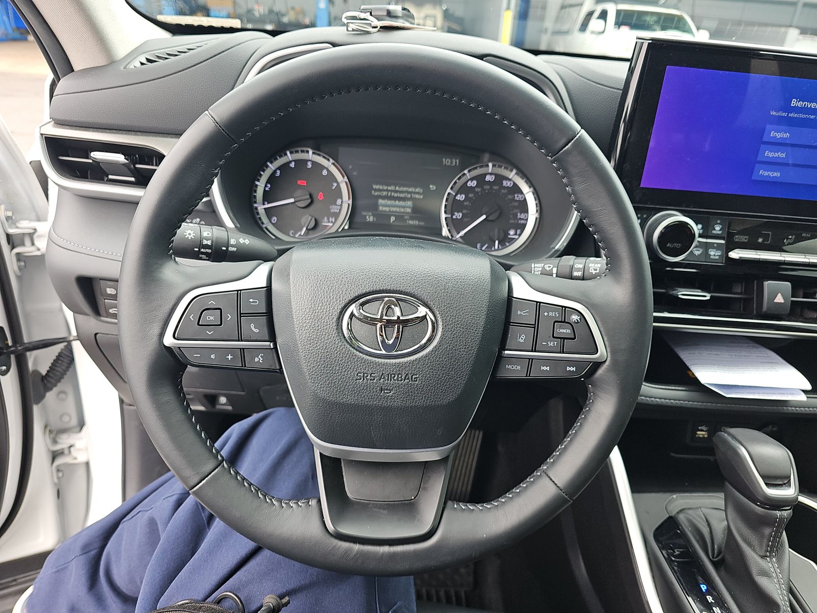 2024 Toyota Highlander XLE FWD