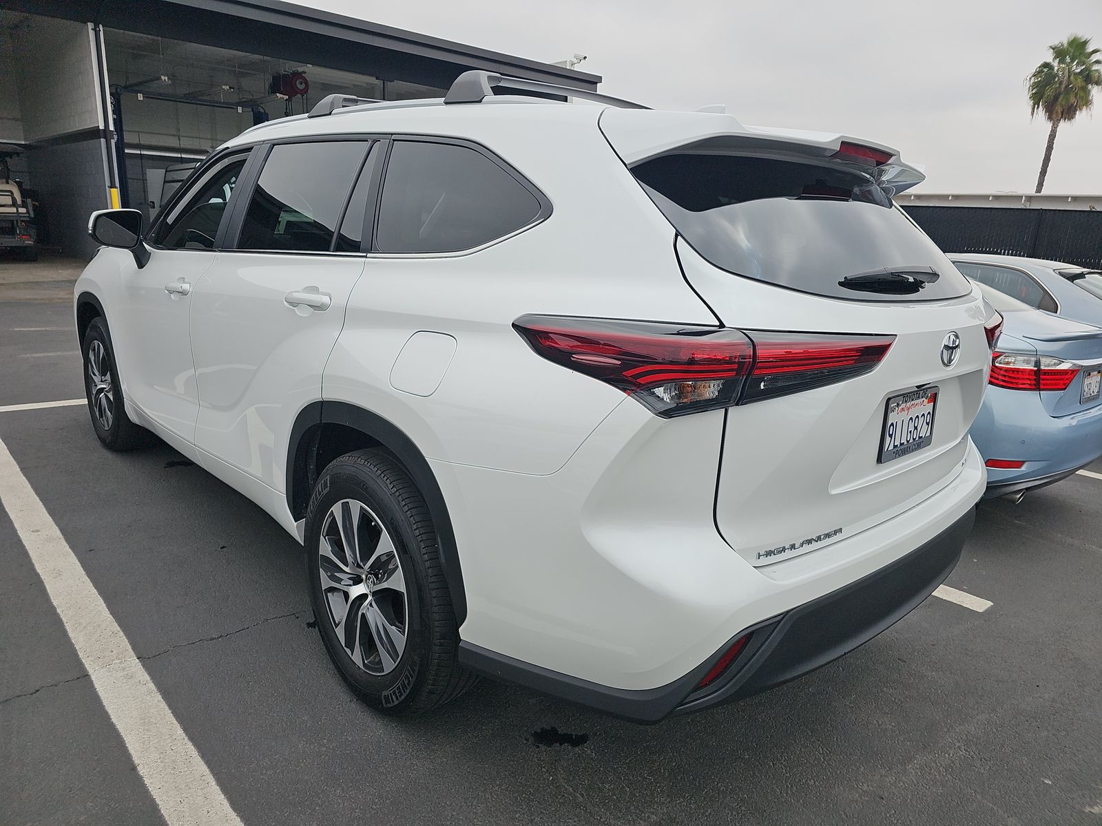2024 Toyota Highlander XLE FWD