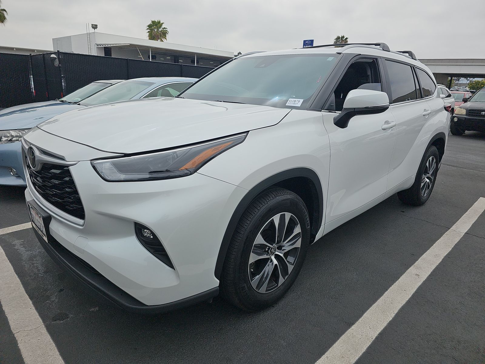 2024 Toyota Highlander XLE FWD