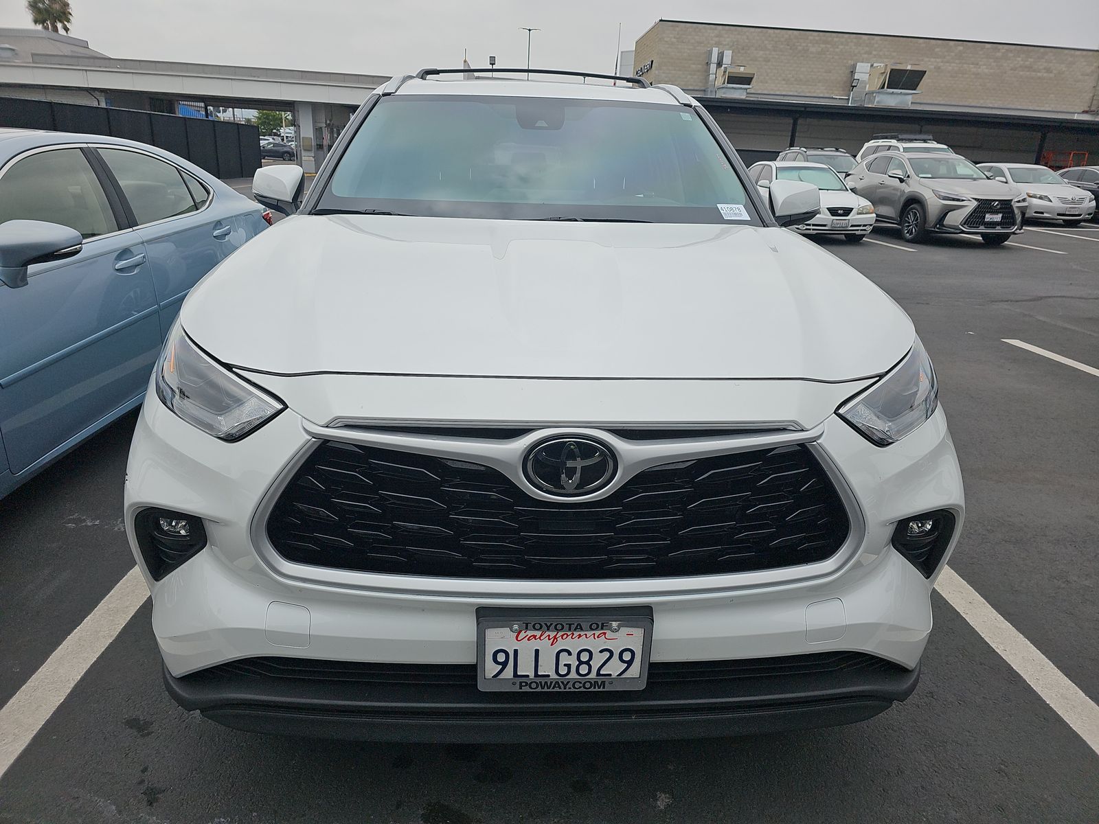 2024 Toyota Highlander XLE FWD
