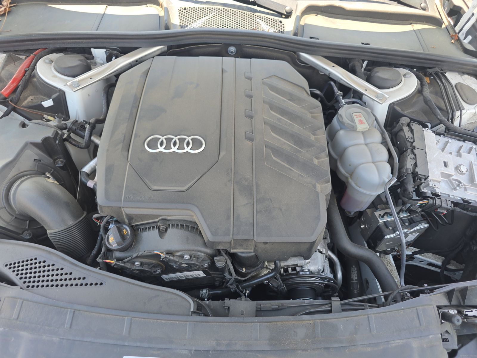 2023 Audi A4 S line Premium Plus AWD