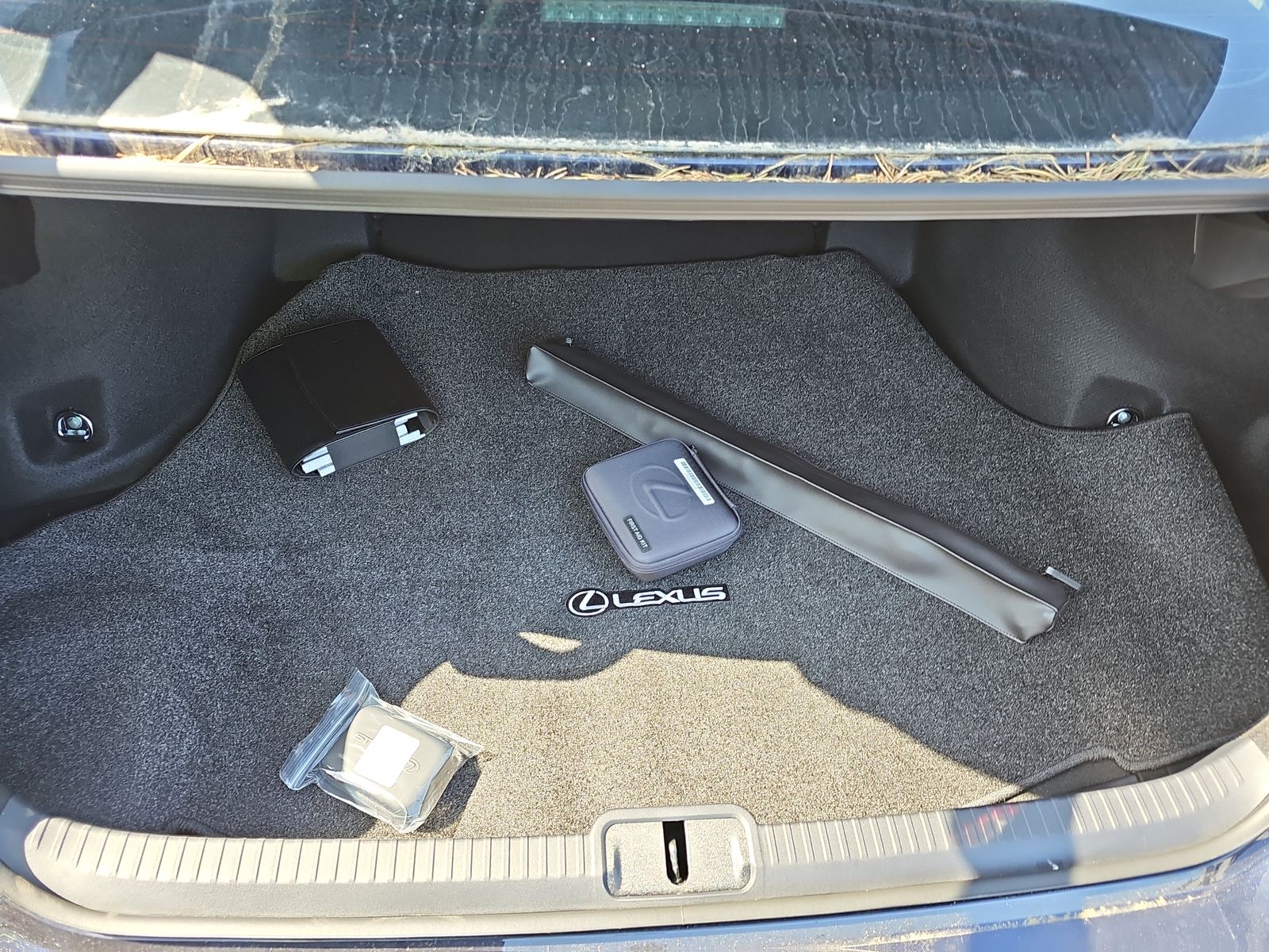 2025 Lexus ES ES 300h FWD