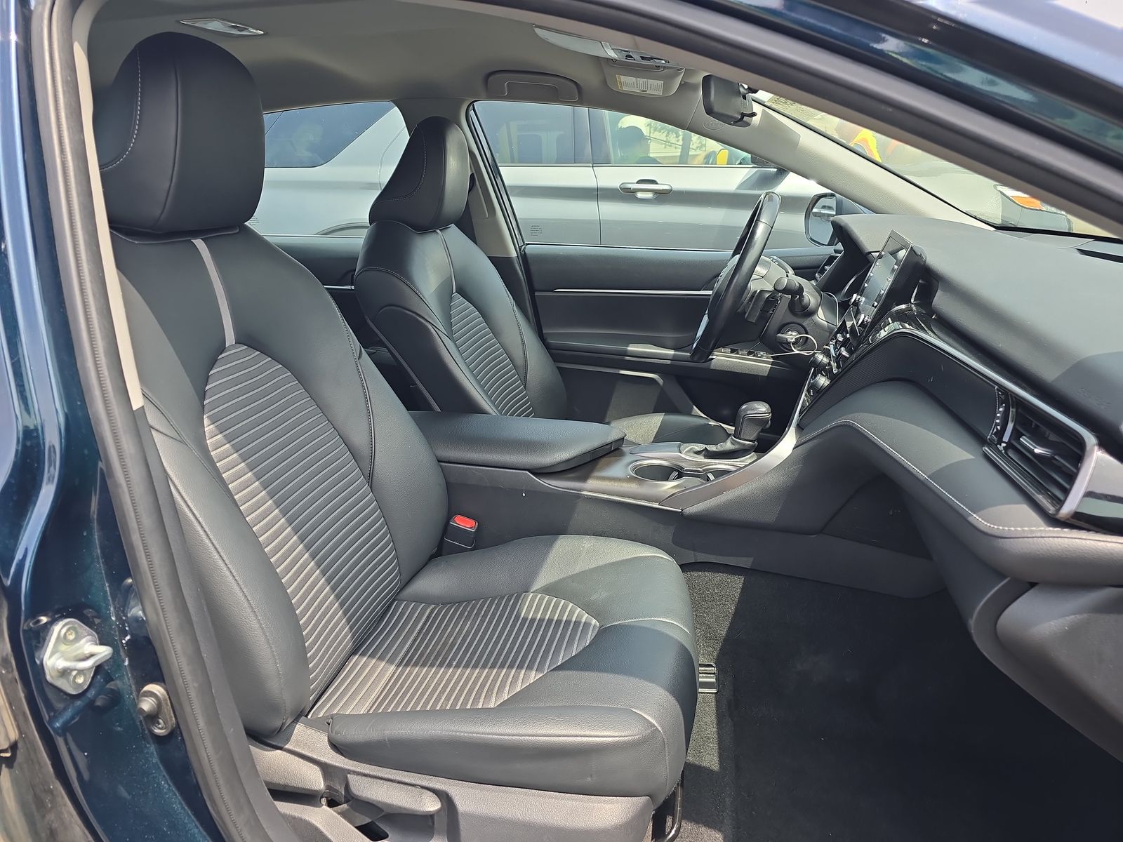 2021 Toyota Camry SE FWD
