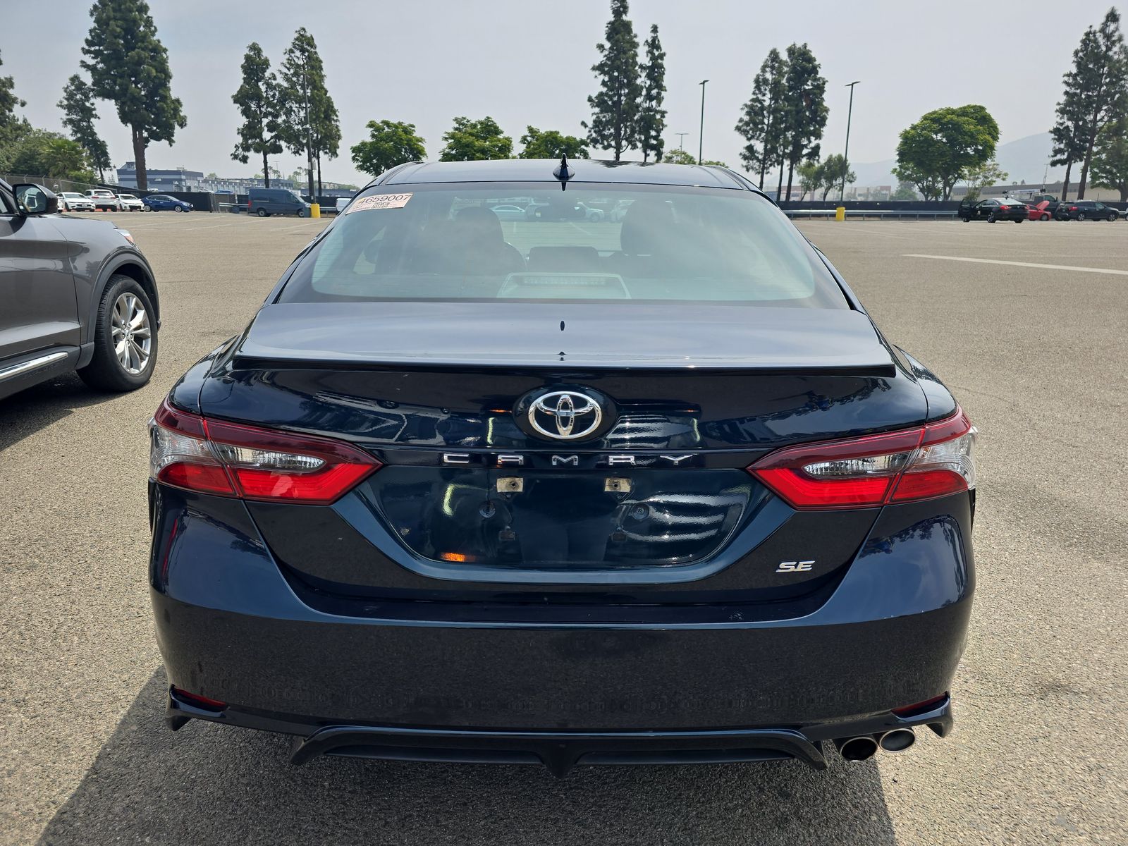2021 Toyota Camry SE FWD