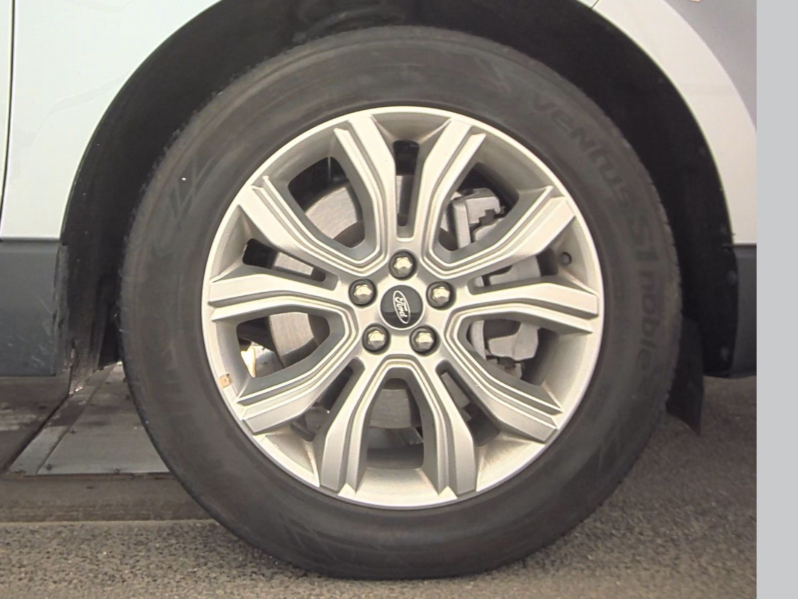 2024 Ford Edge Titanium AWD