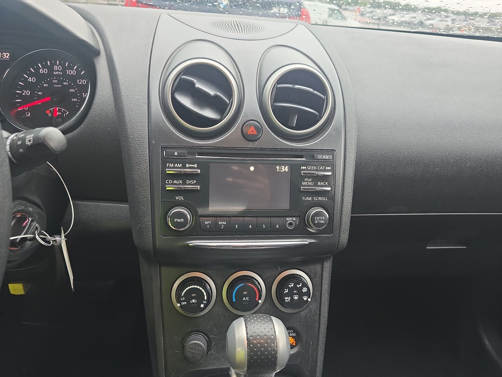 2012 Nissan Rogue SV FWD