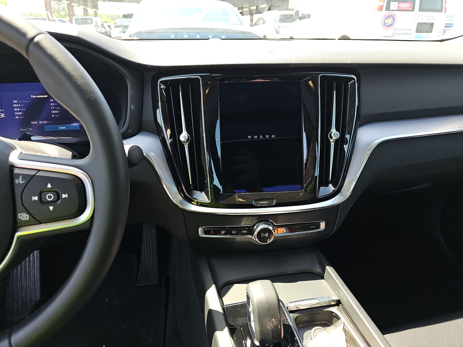 2024 Volvo S60 B5 Core AWD