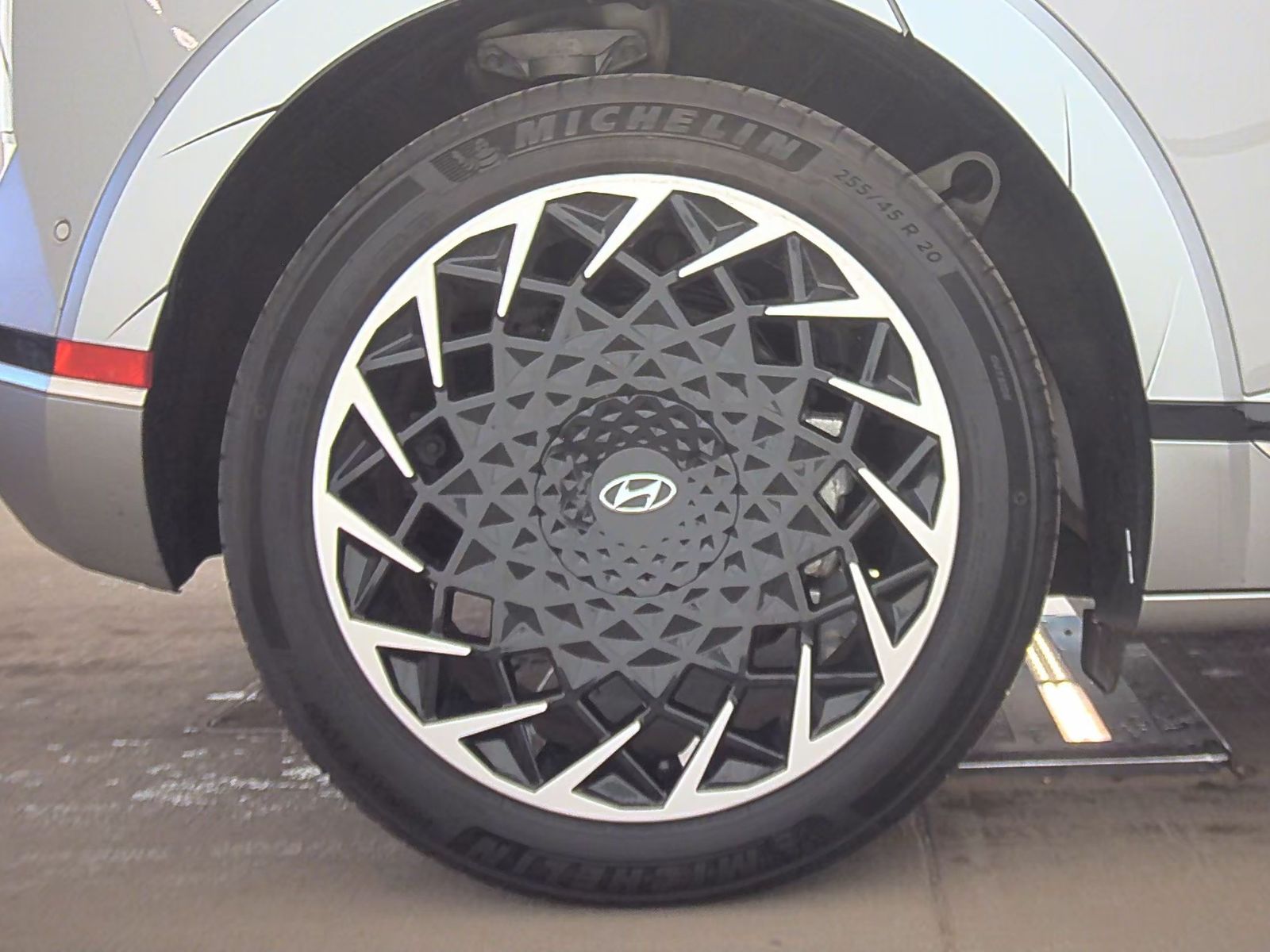 2023 Hyundai IONIQ 5 Limited AWD