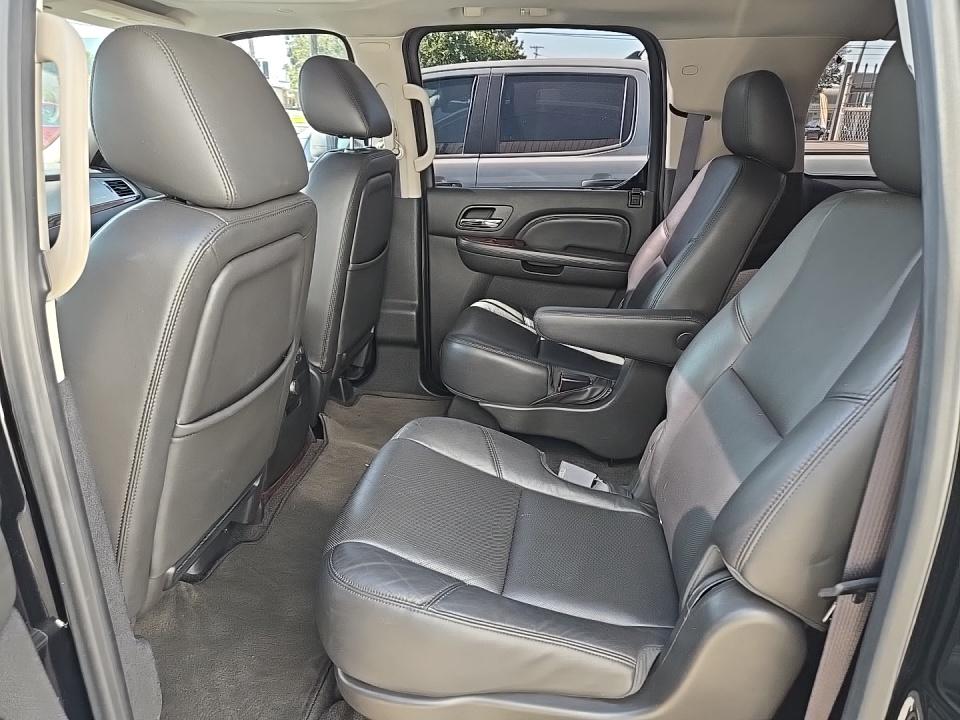 2013 Cadillac Escalade ESV Premium AWD