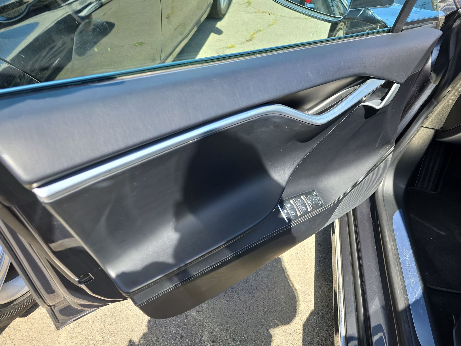 2016 Tesla Model S 75 FWD