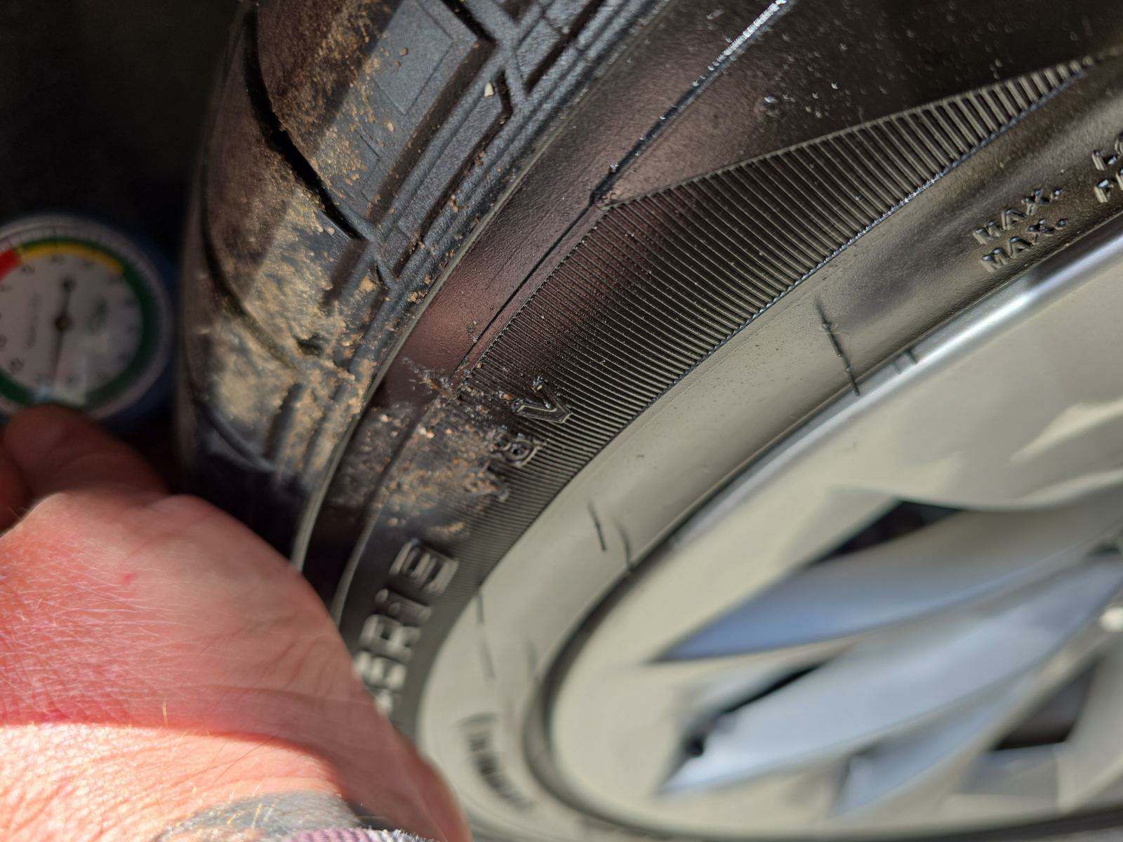 2016 Tesla Model S 75 FWD