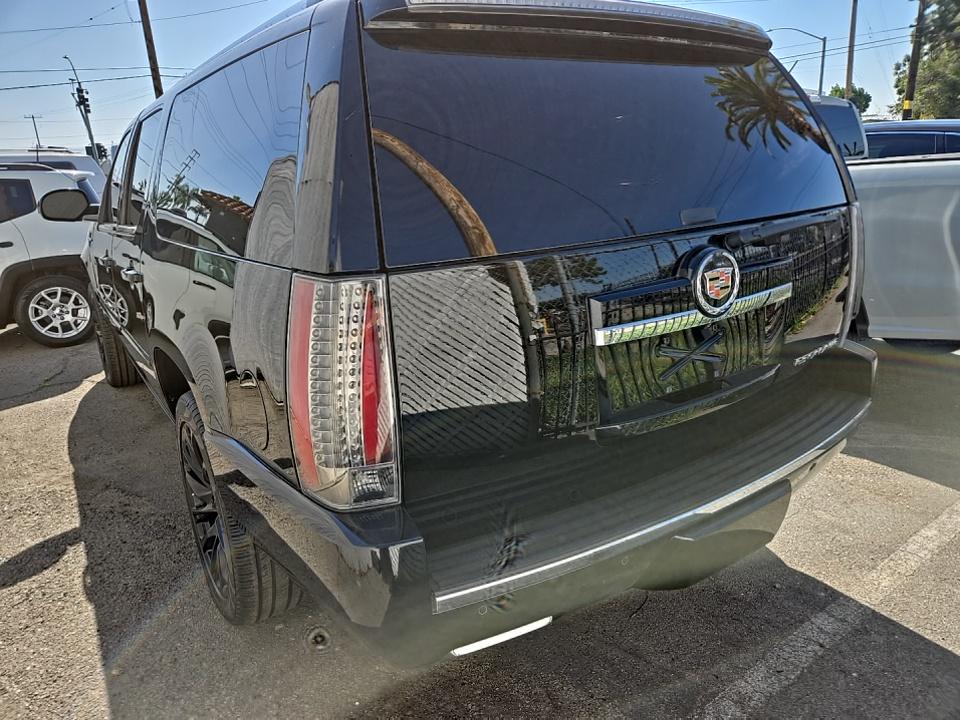 2013 Cadillac Escalade ESV Premium AWD
