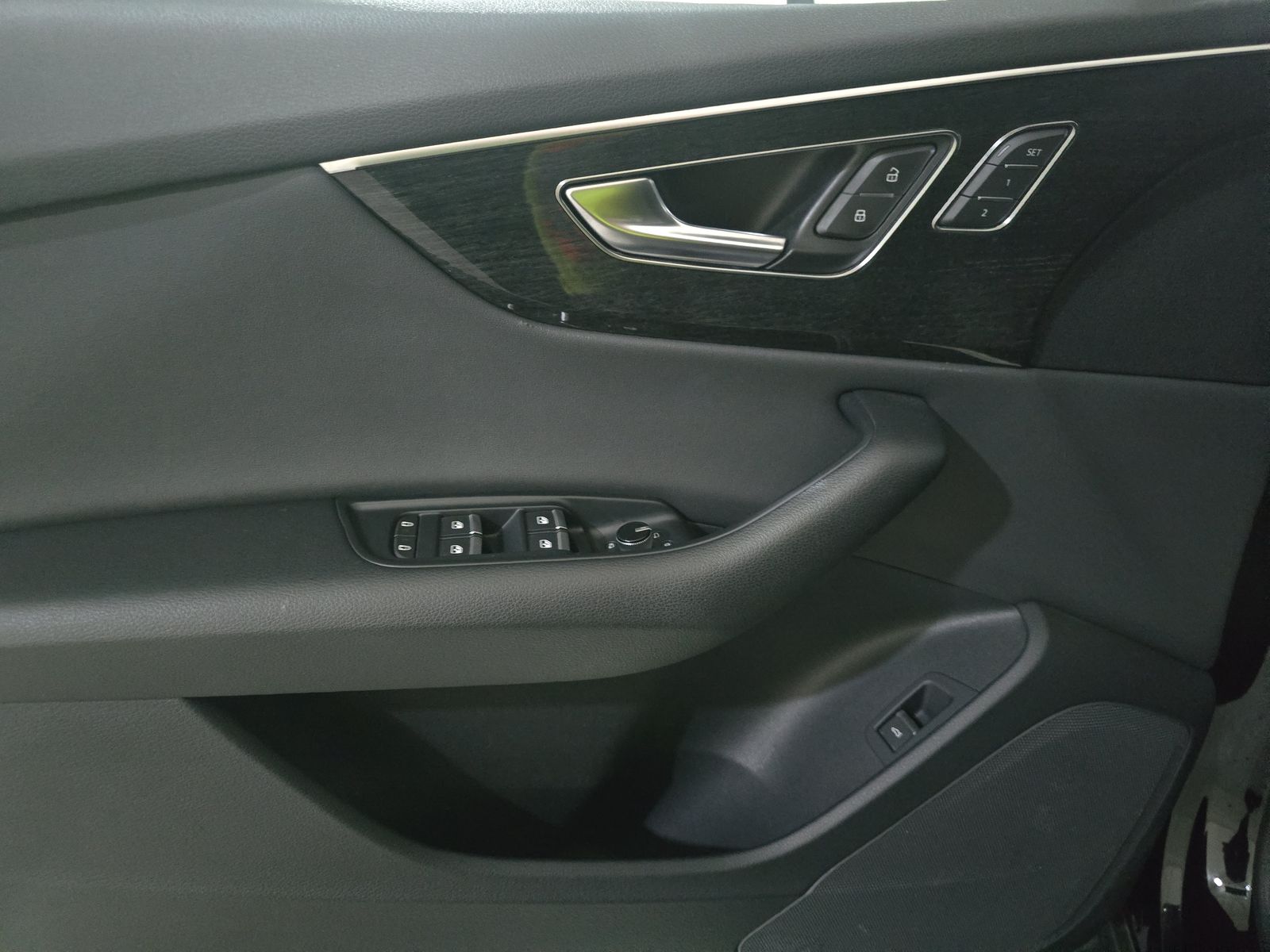 2019 Audi Q8 Premium AWD