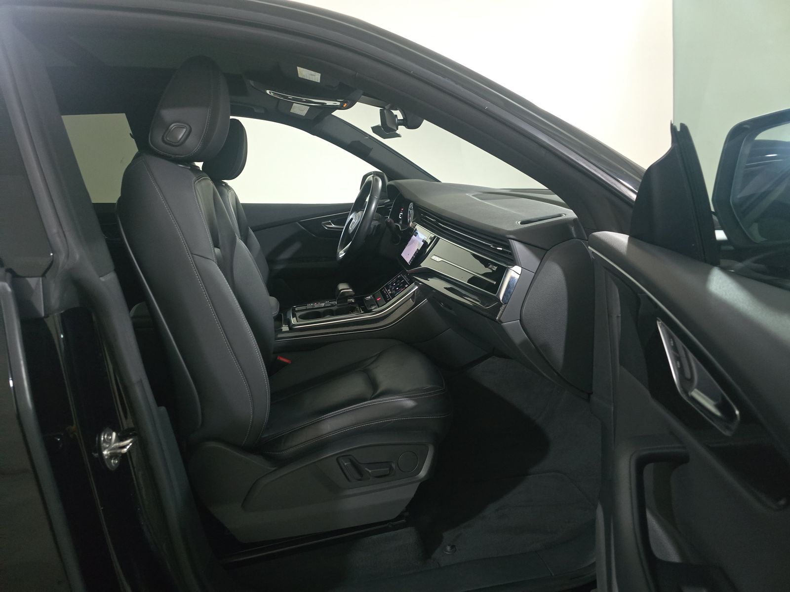 2019 Audi Q8 Premium AWD