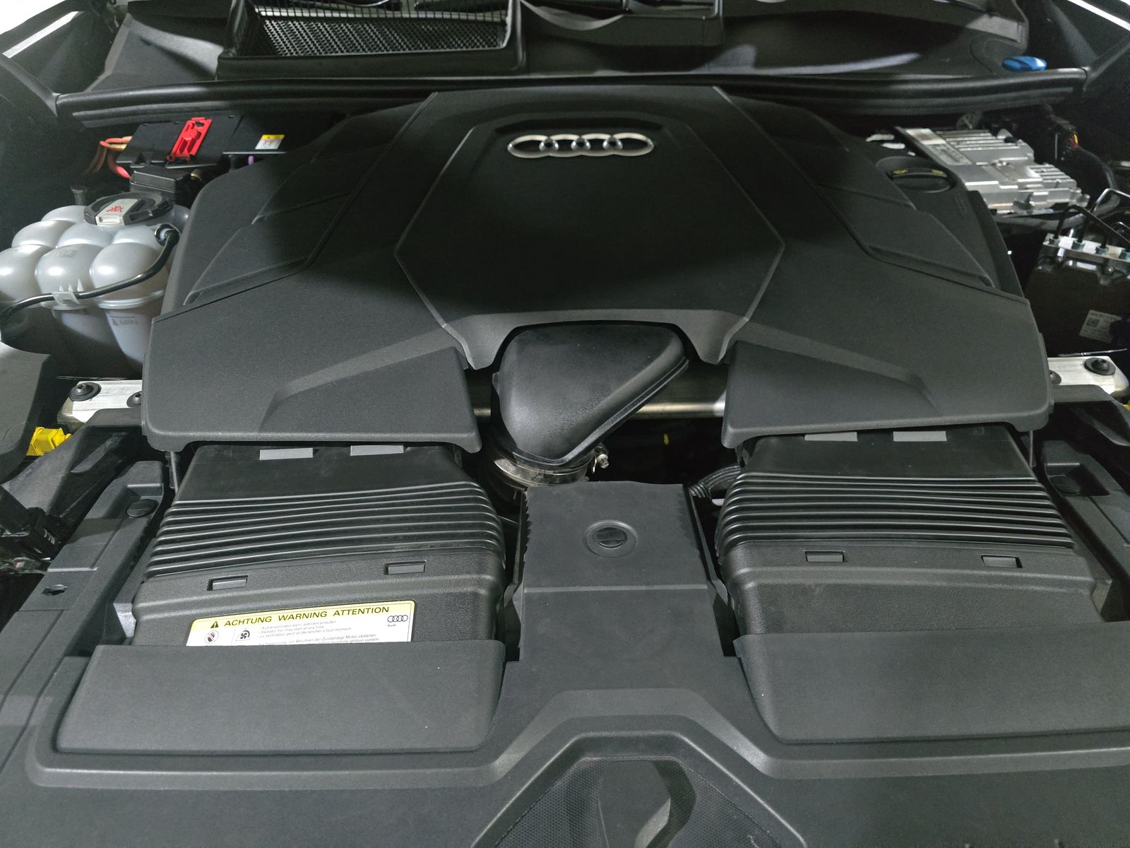 2019 Audi Q8 Premium AWD