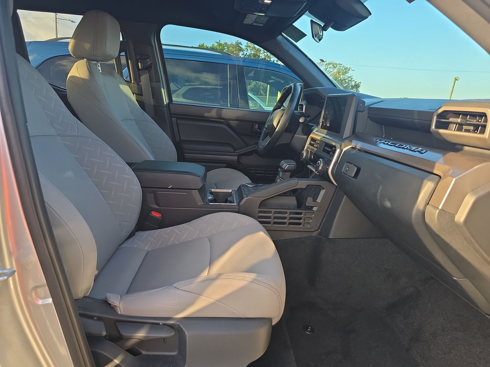 2024 Toyota Tacoma SR5 RWD