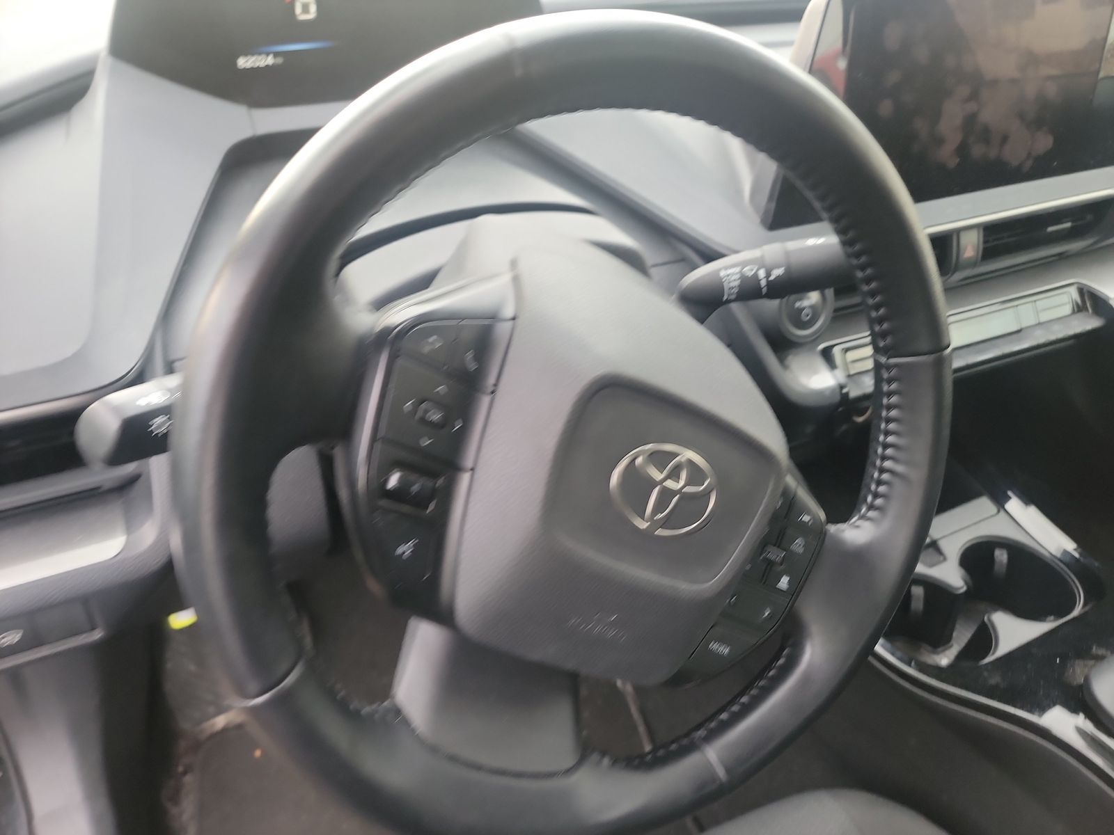 2023 Toyota Prius LE FWD