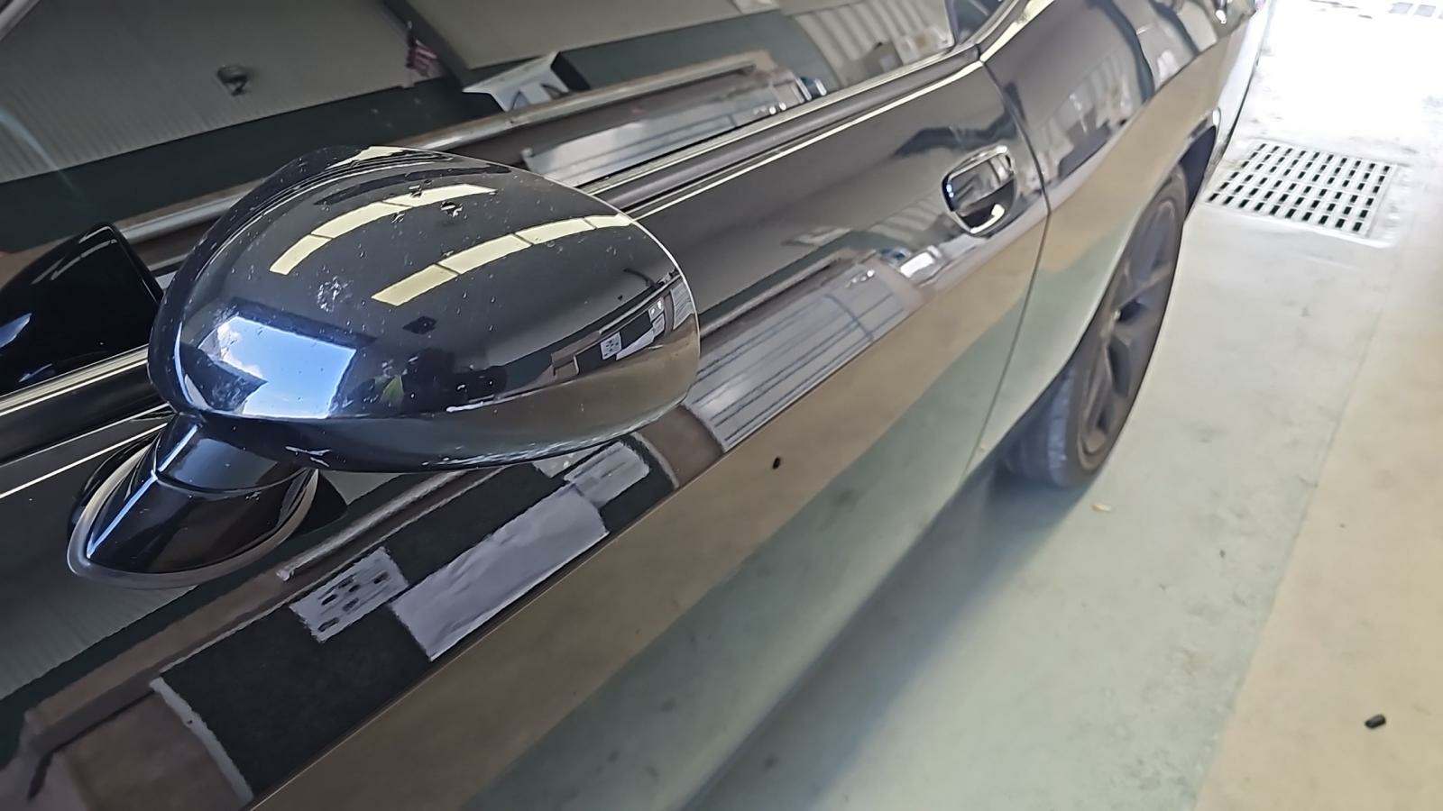 2019 Dodge Challenger SXT RWD