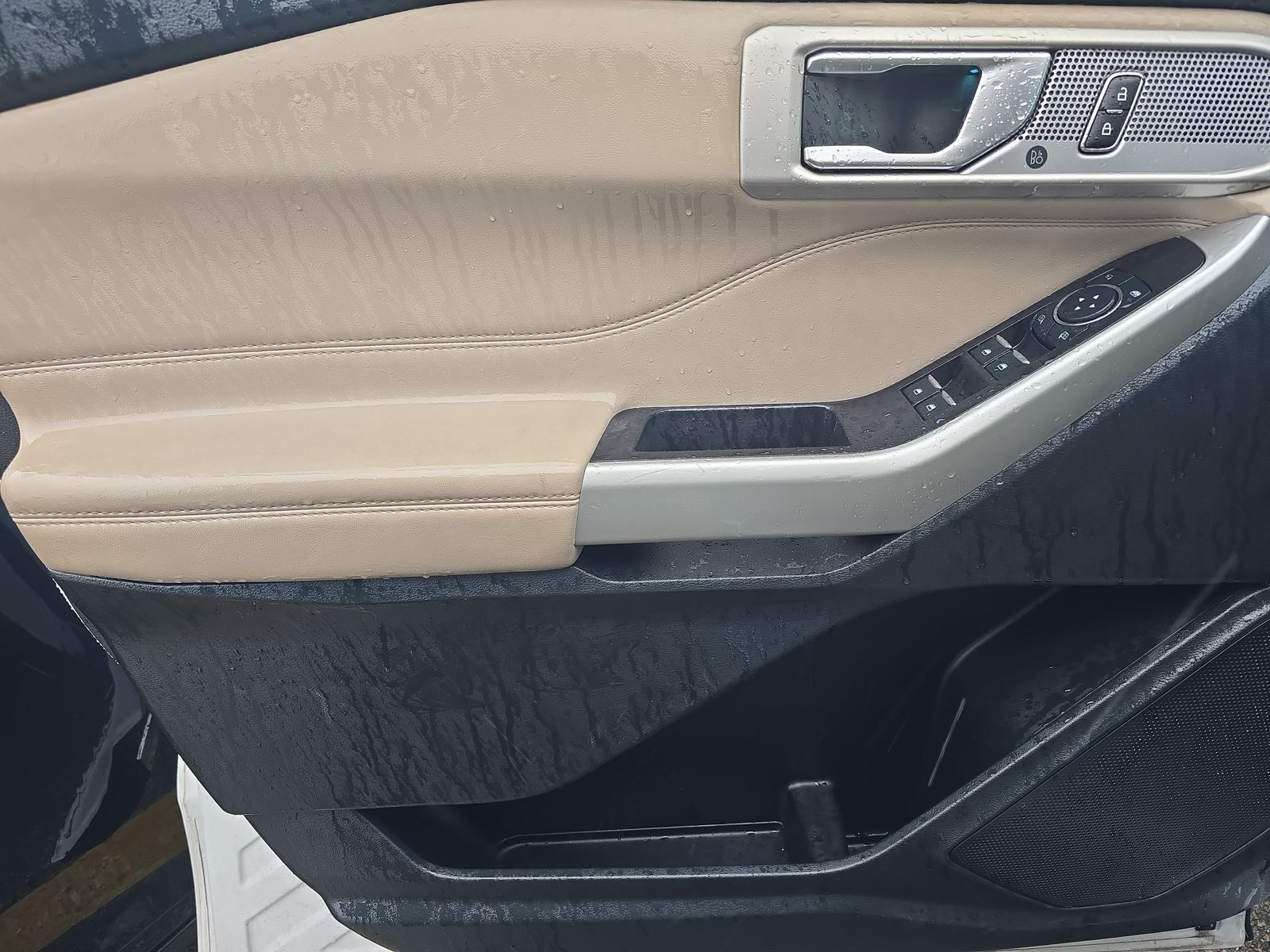 2023 Ford Explorer Limited AWD