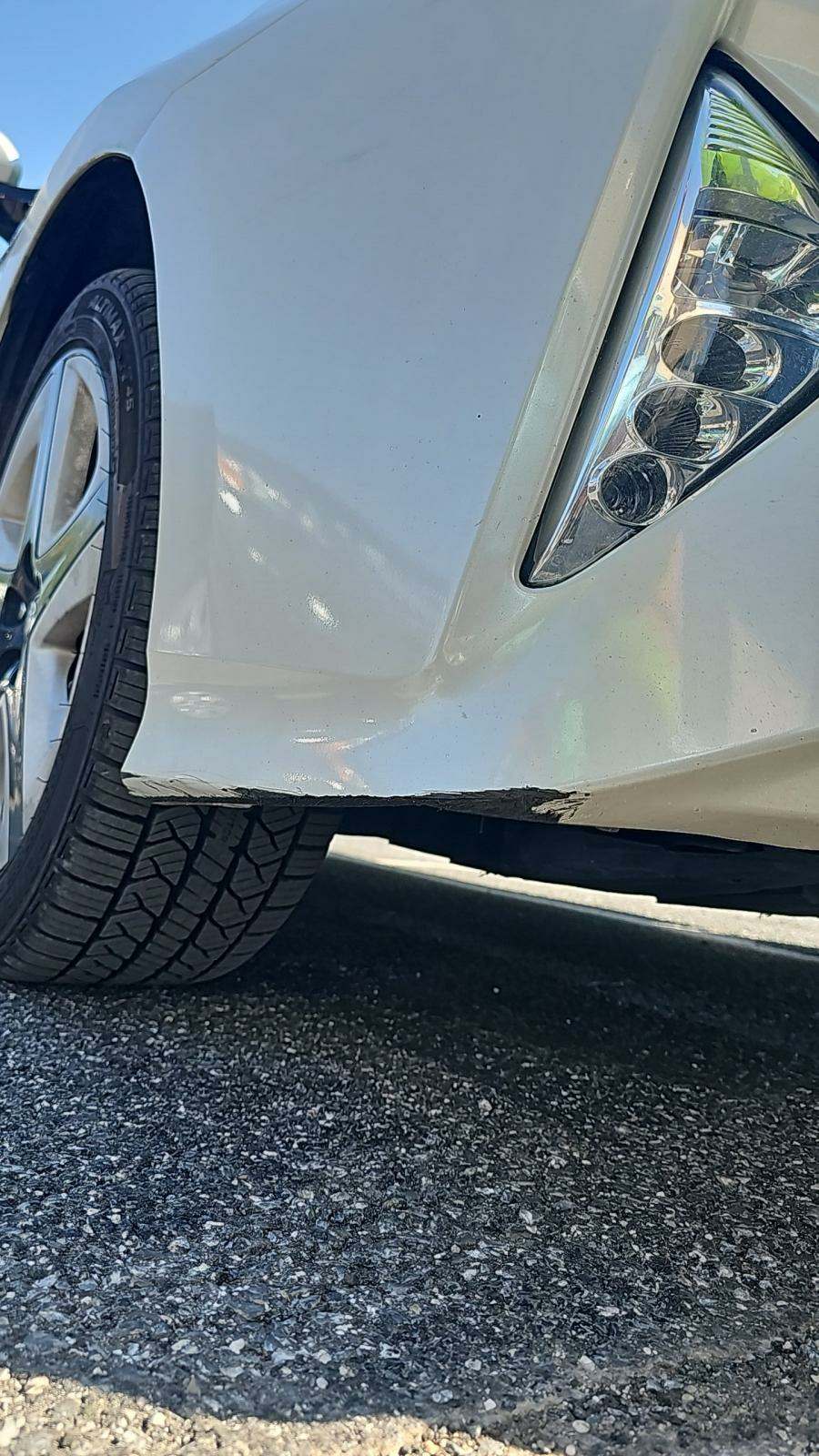 2016 Toyota Prius Three Touring FWD
