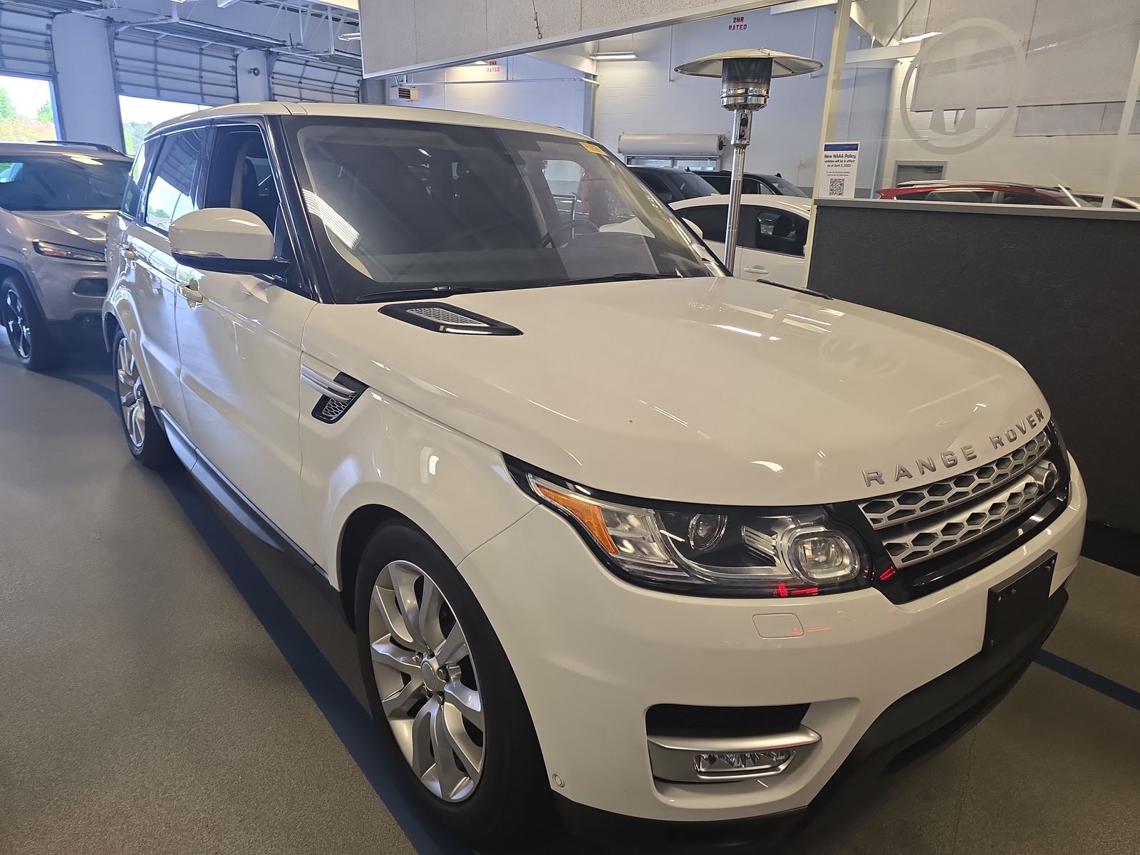 2016 Land Rover Range Rover Sport HSE AWD