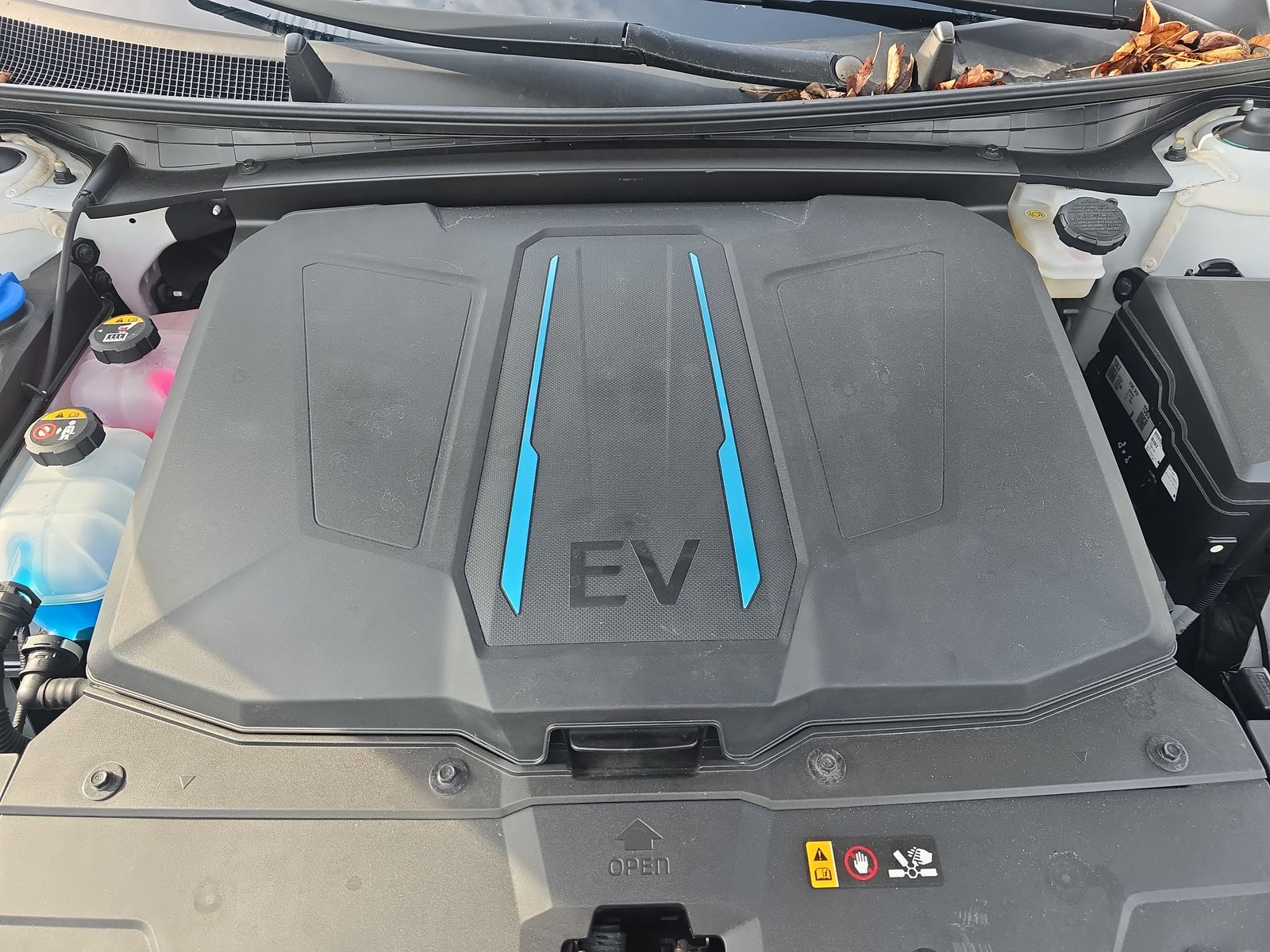 2022 Hyundai IONIQ 5 SE RWD