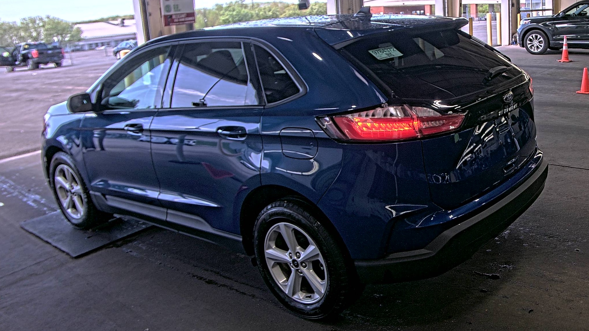 2022 Ford Edge SE AWD