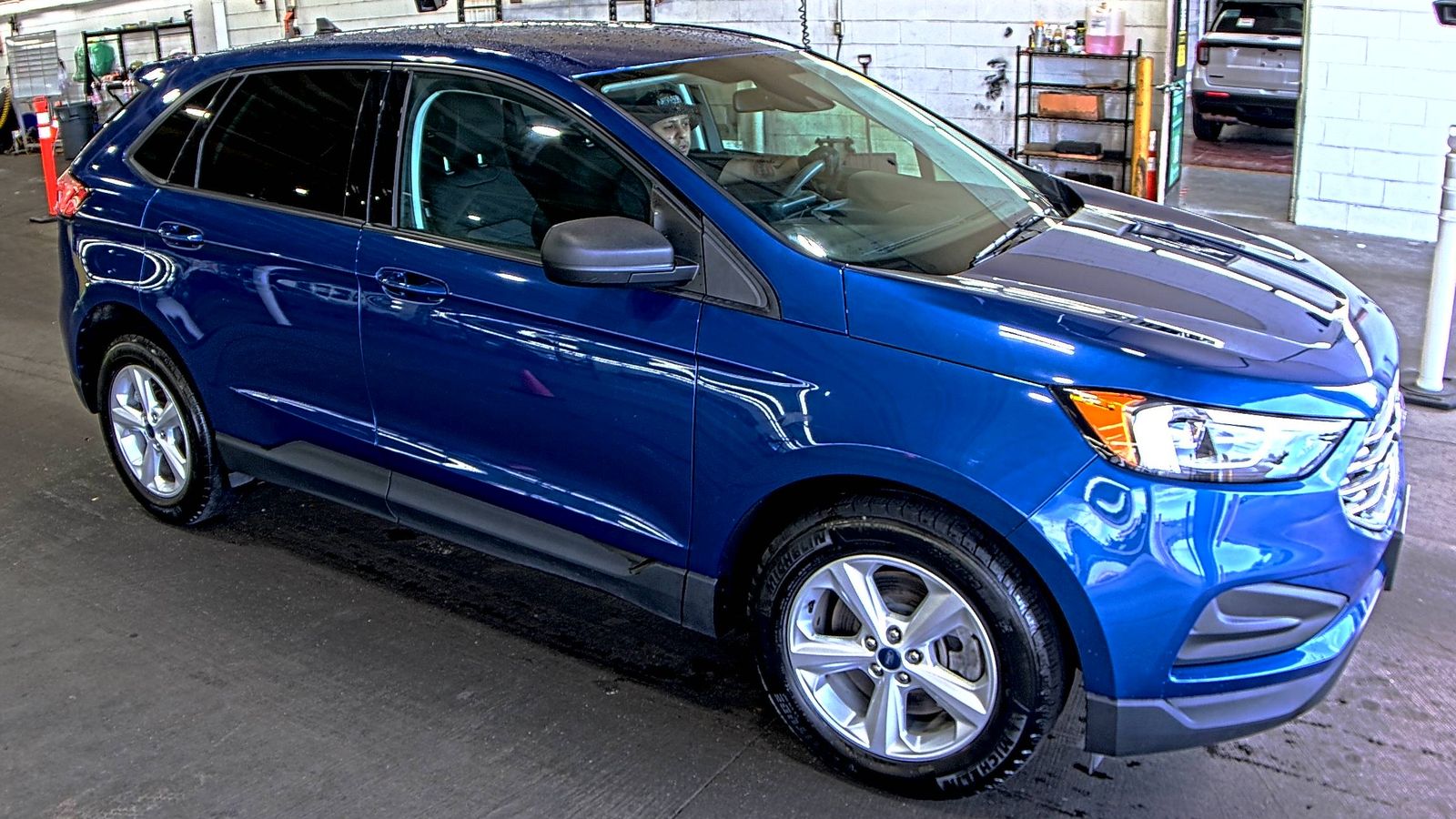 2022 Ford Edge SE AWD