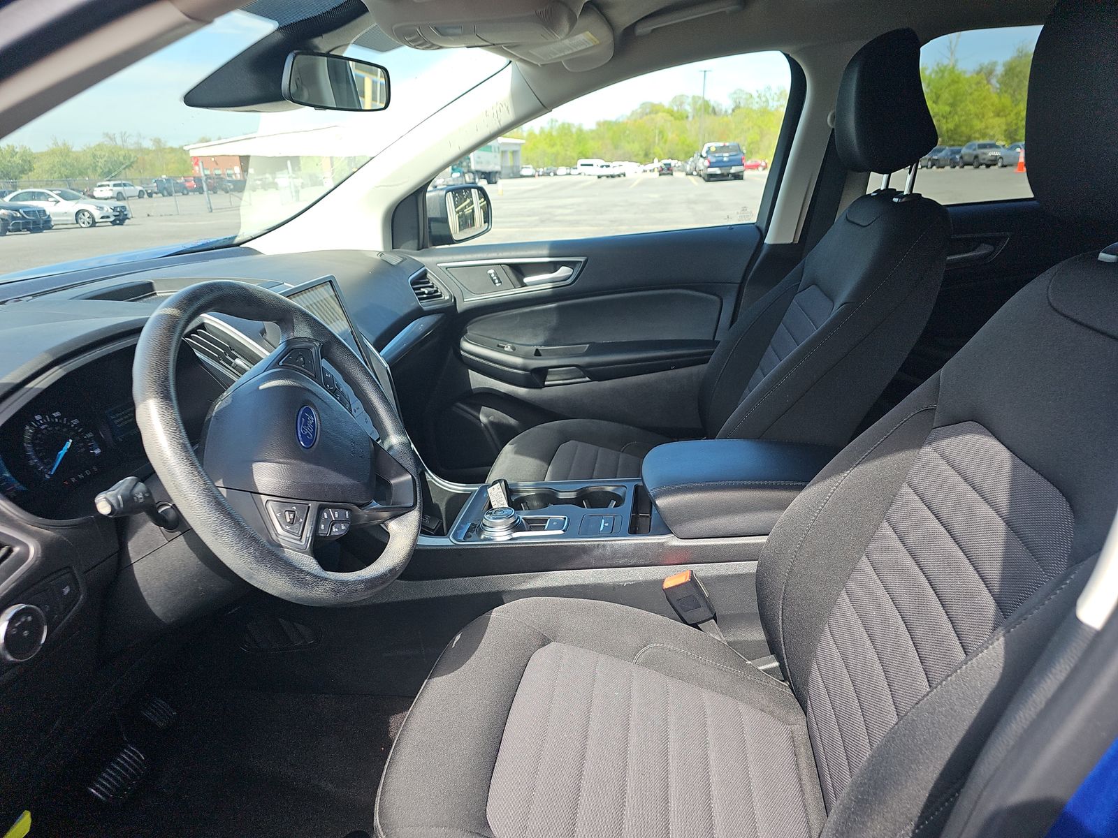 2022 Ford Edge SE AWD
