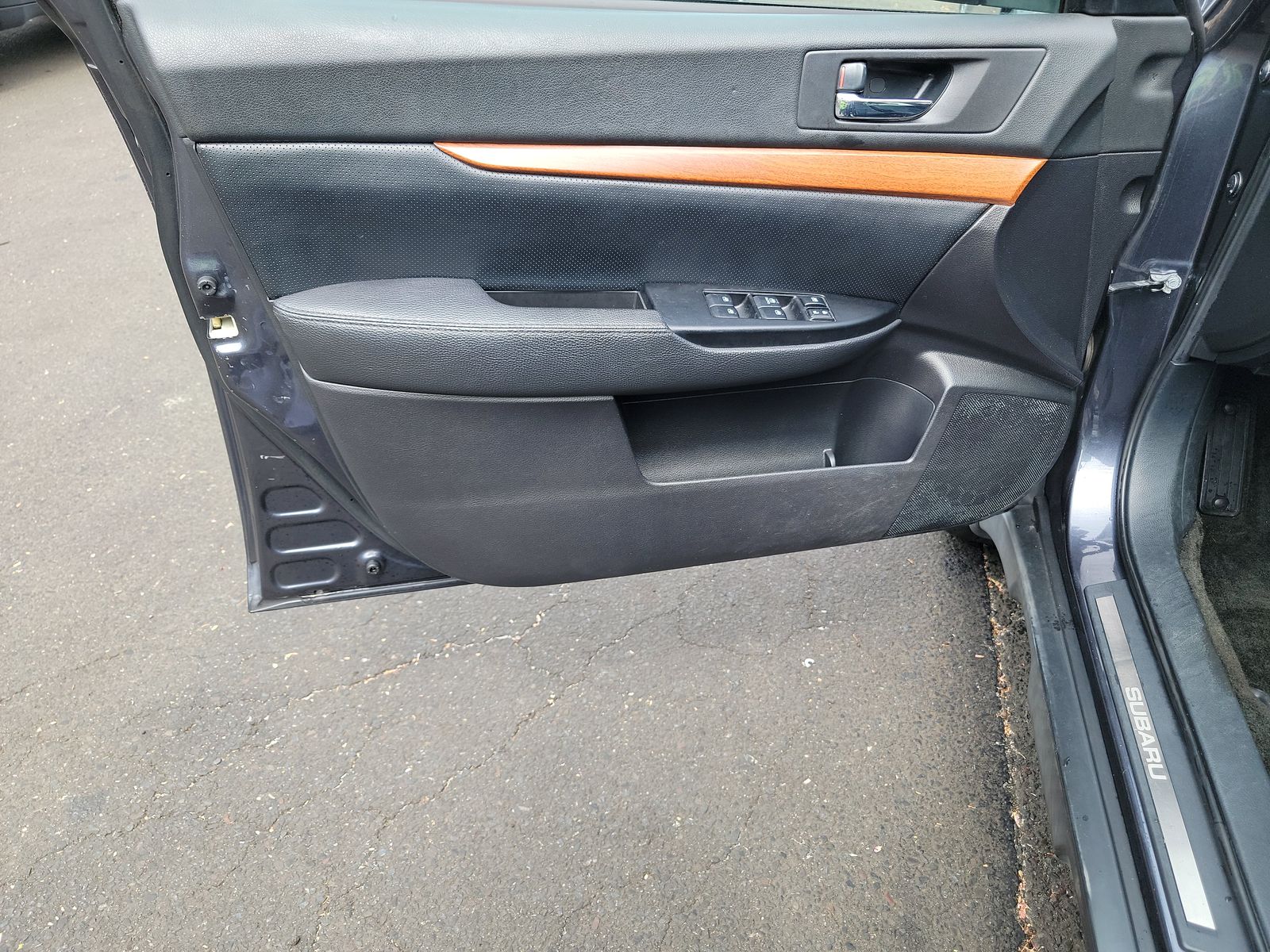 2013 Subaru Outback 2.5i Limited AWD