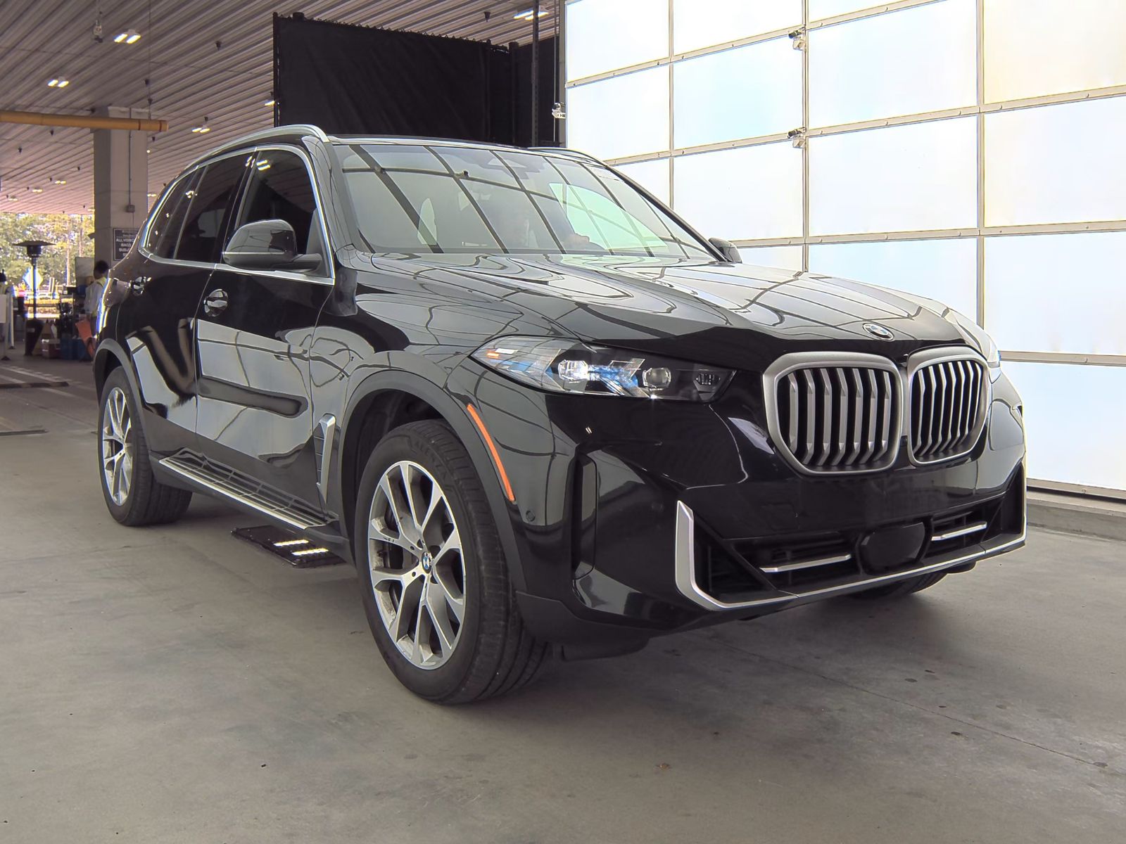 2025 BMW X5 sDrive40i RWD
