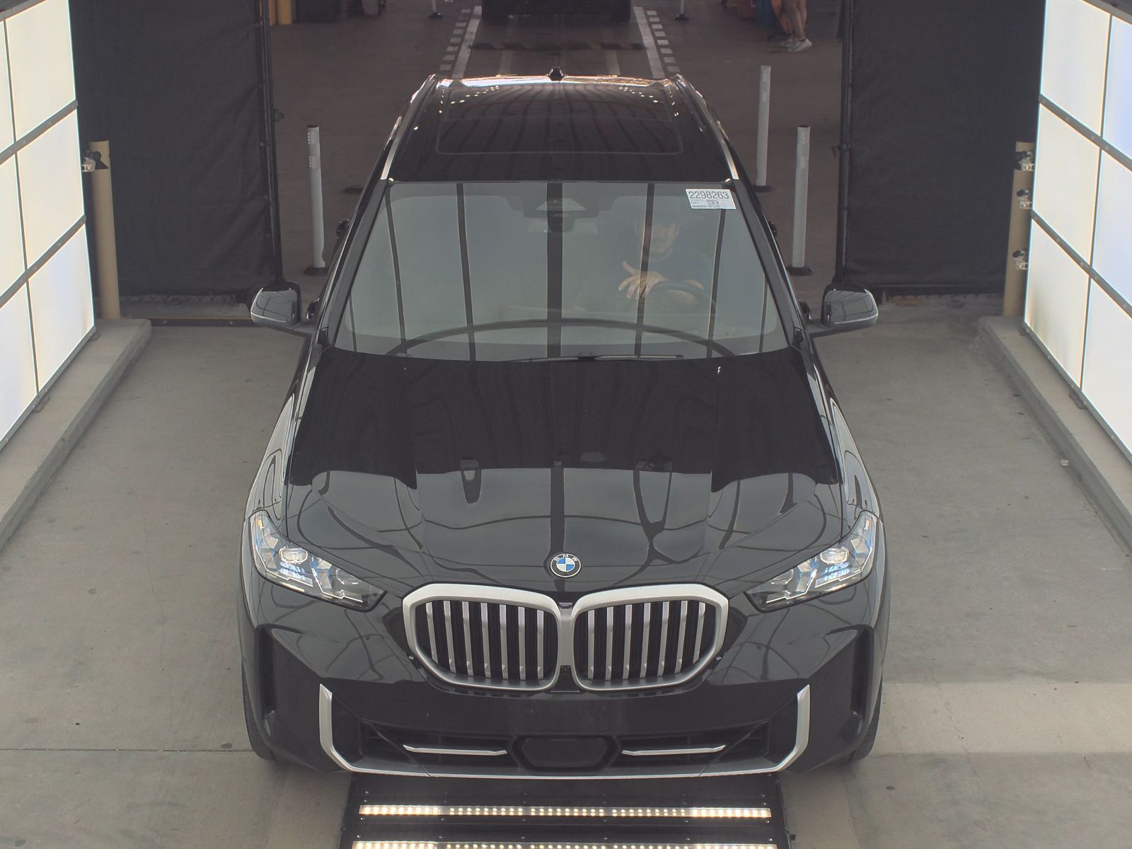 2025 BMW X5 sDrive40i RWD