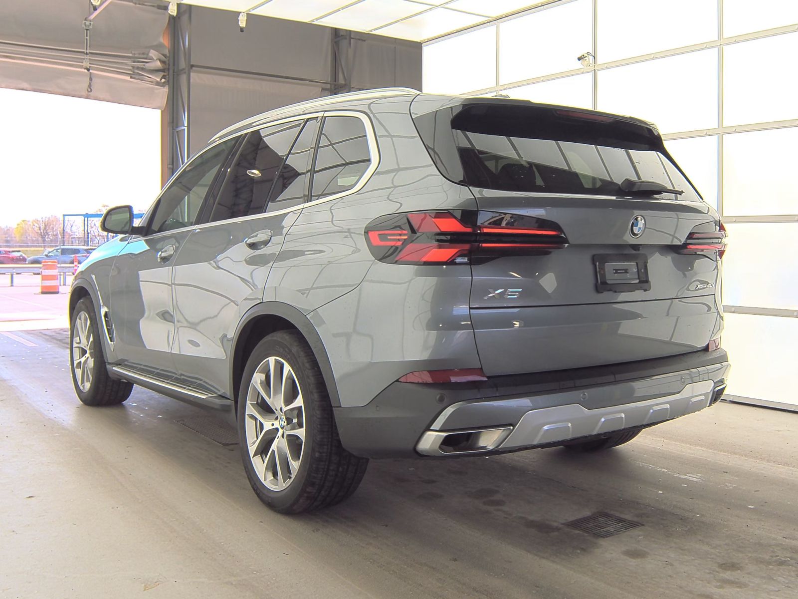 2025 BMW X5 xDrive40i AWD