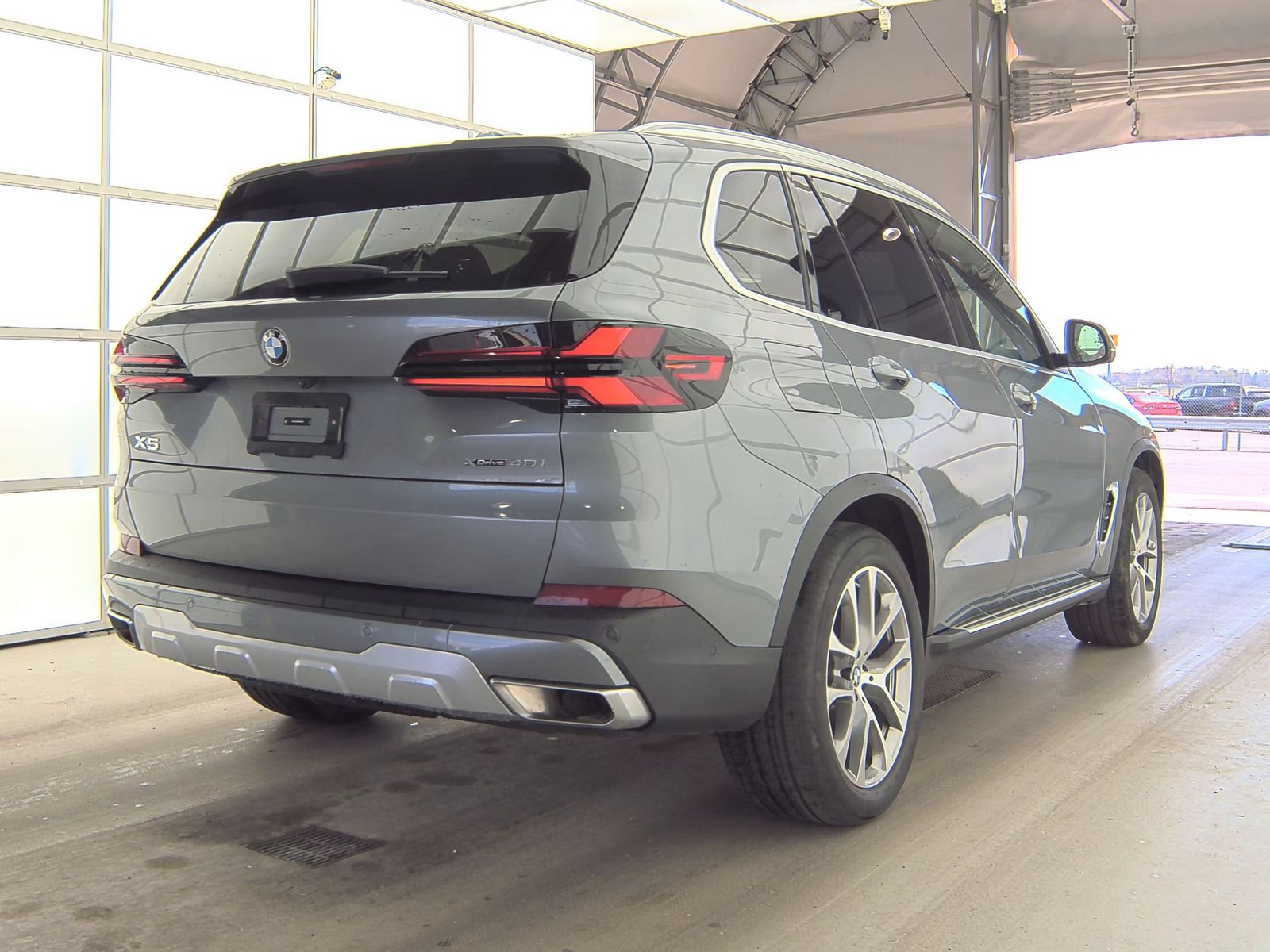 2025 BMW X5 xDrive40i AWD