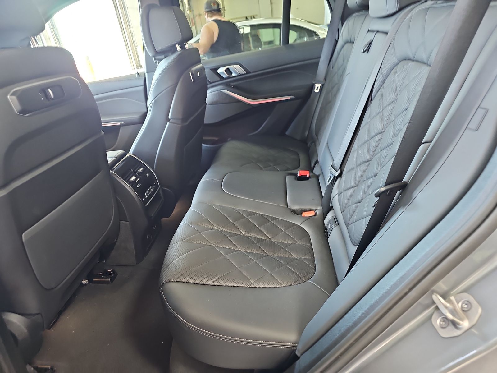 2025 BMW X5 xDrive40i AWD